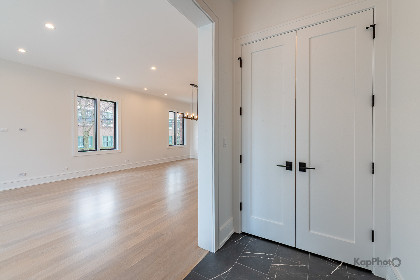 901 W Cullerton Street Unit: 1