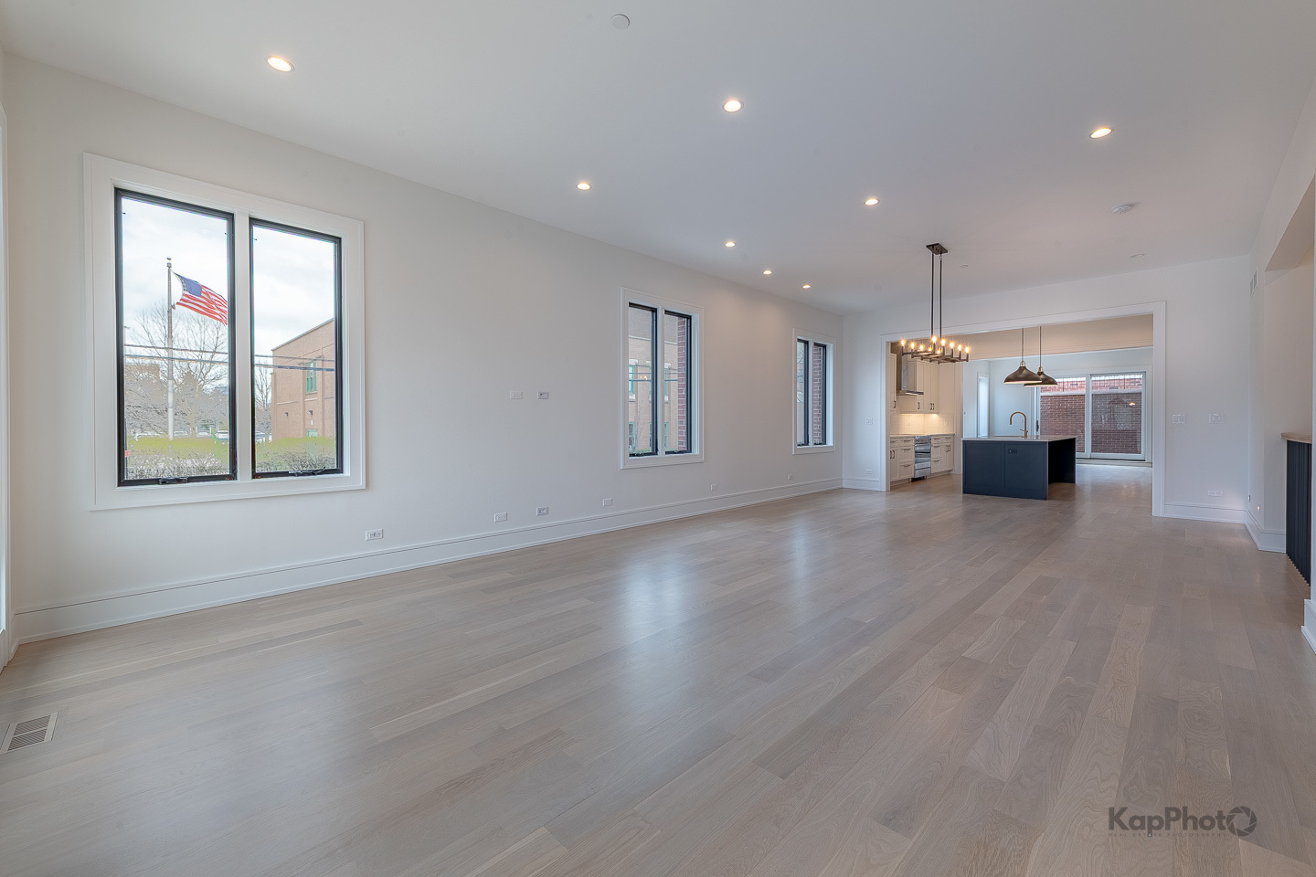 901 W Cullerton Street Unit: 1