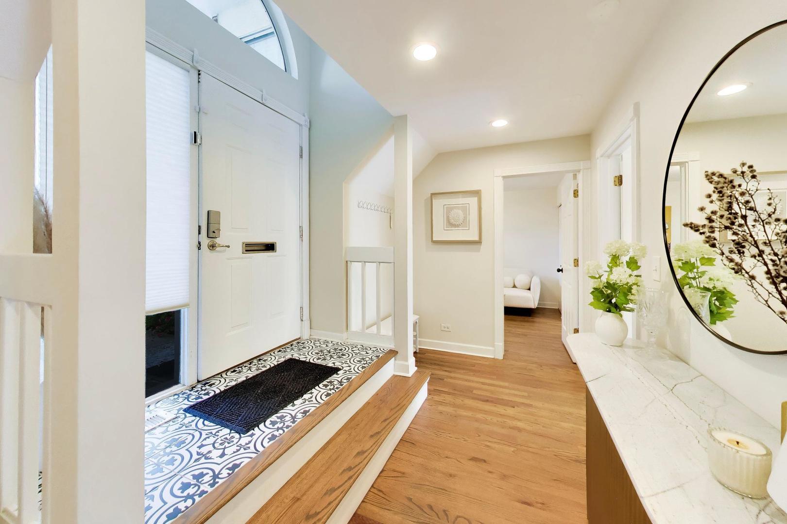 701 S Carpenter Street Unit: C