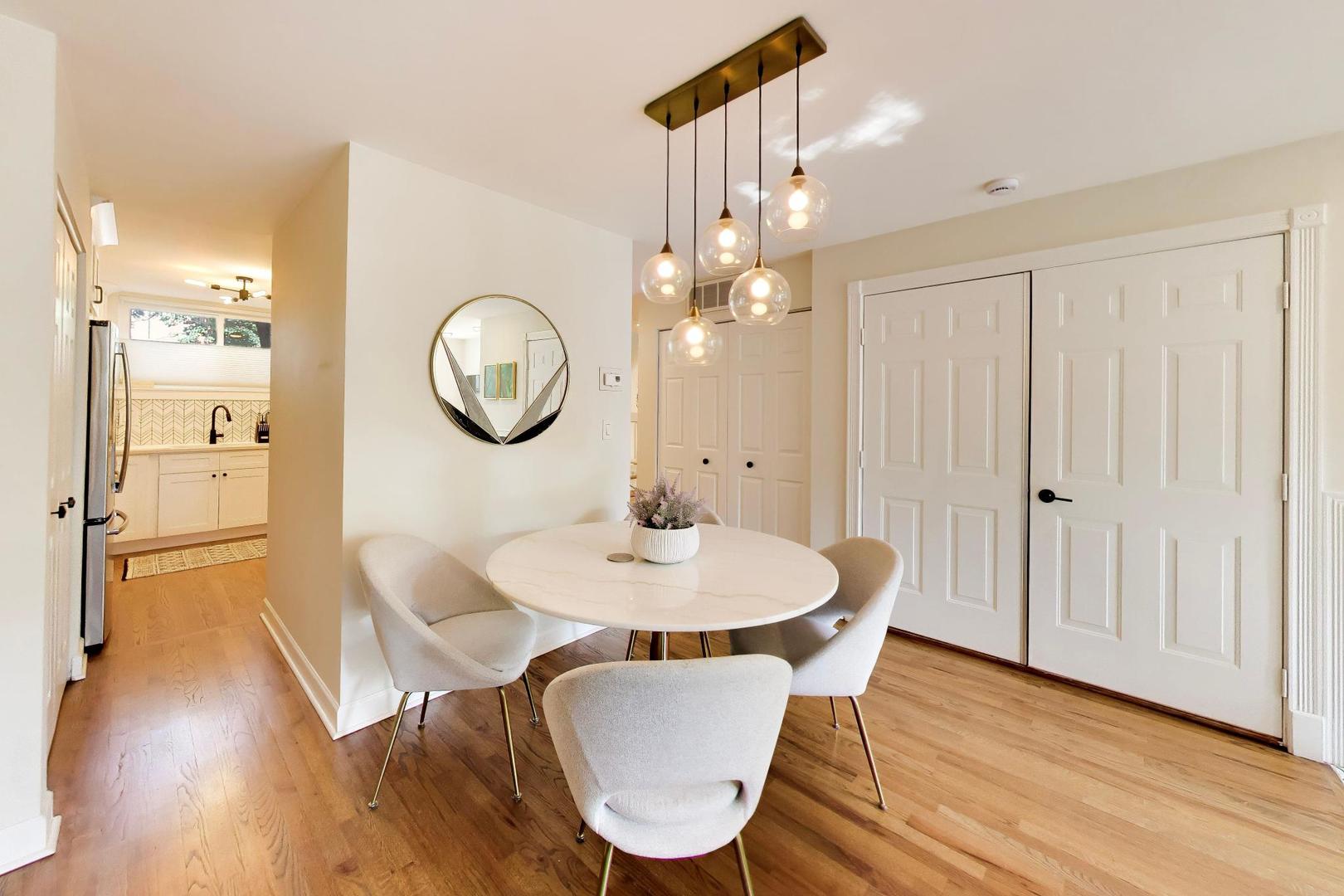 701 S Carpenter Street Unit: C