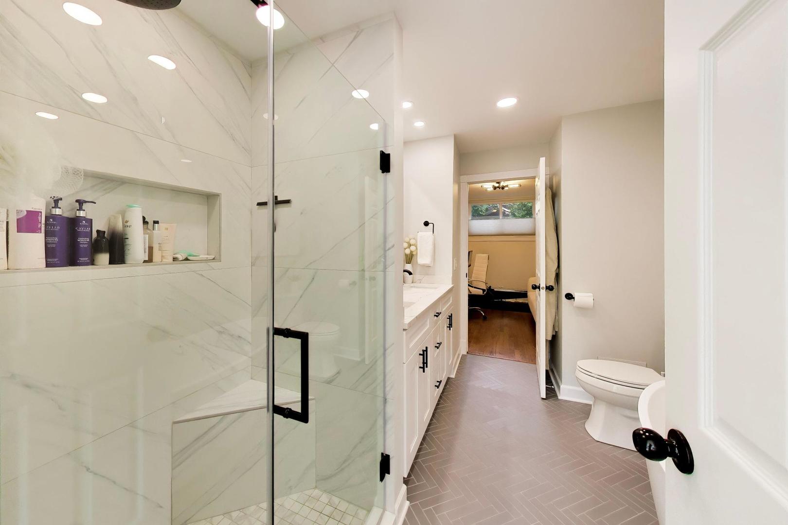 701 S Carpenter Street Unit: C