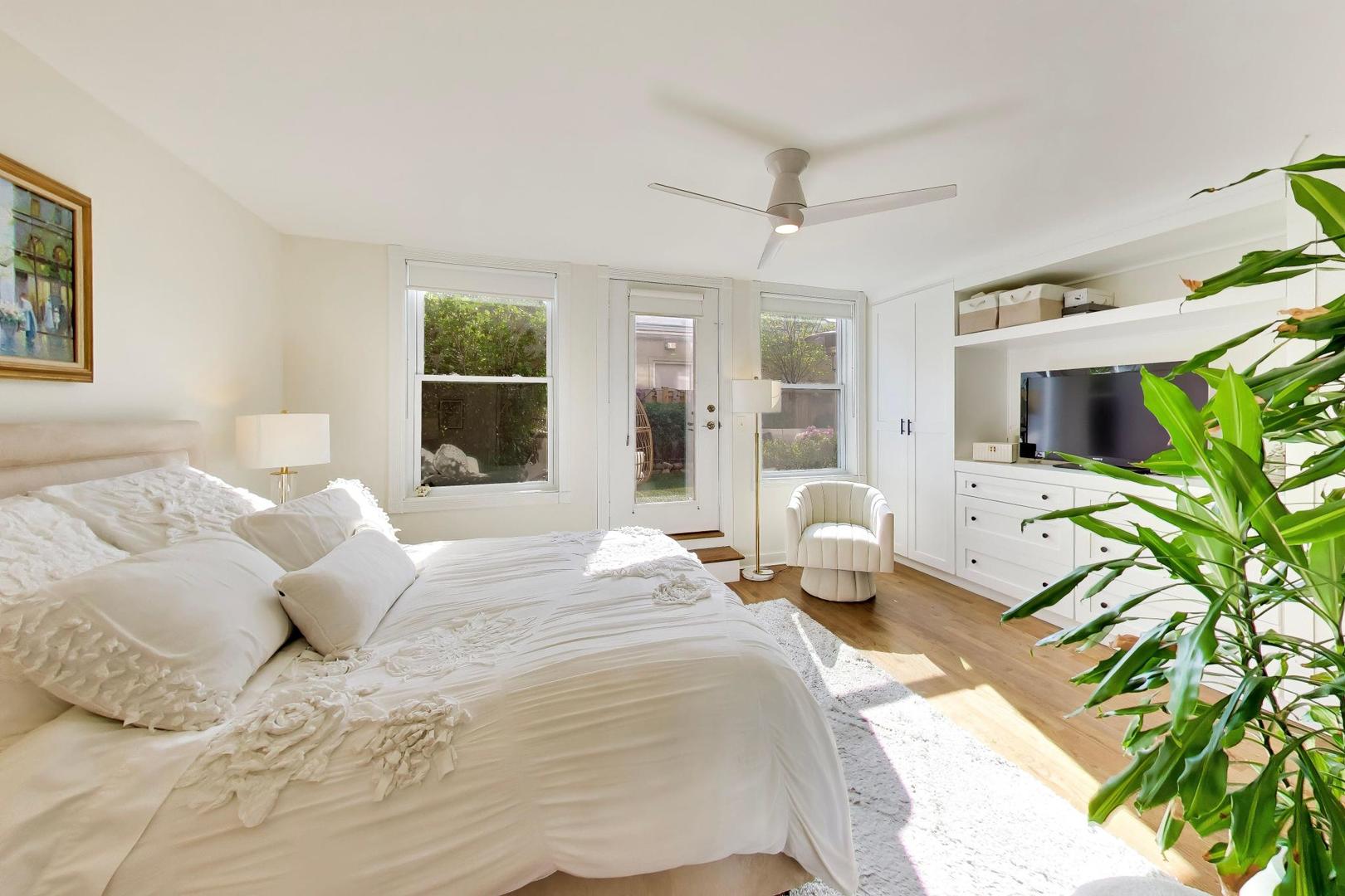 701 S Carpenter Street Unit: C