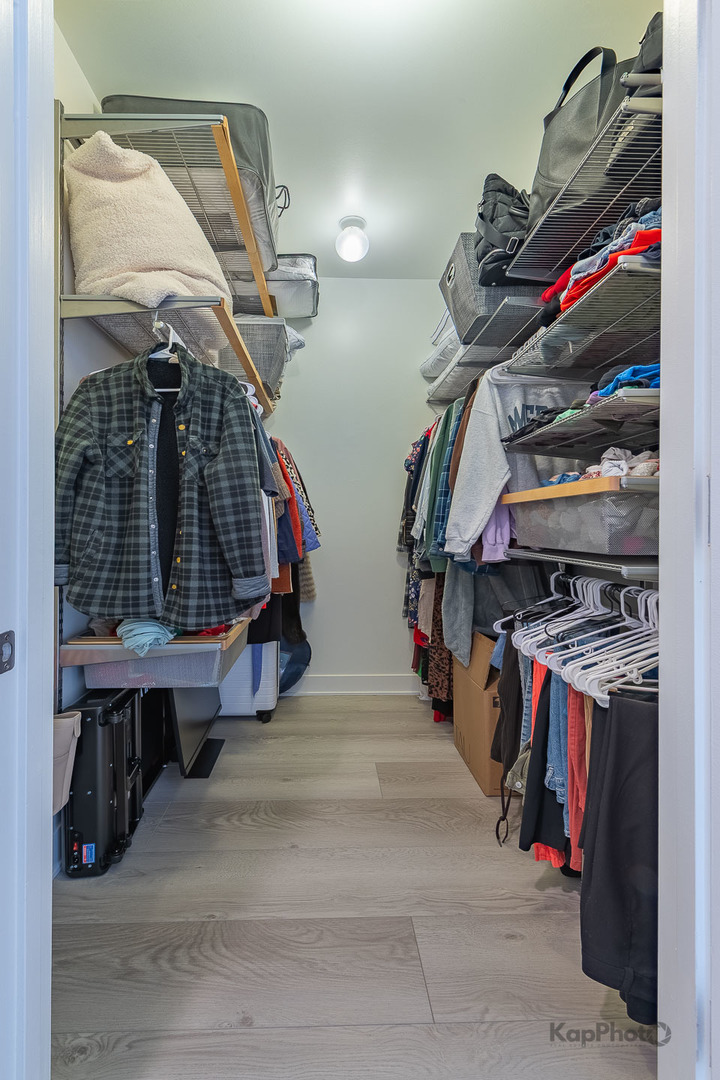 859 W Erie Street Unit: 506