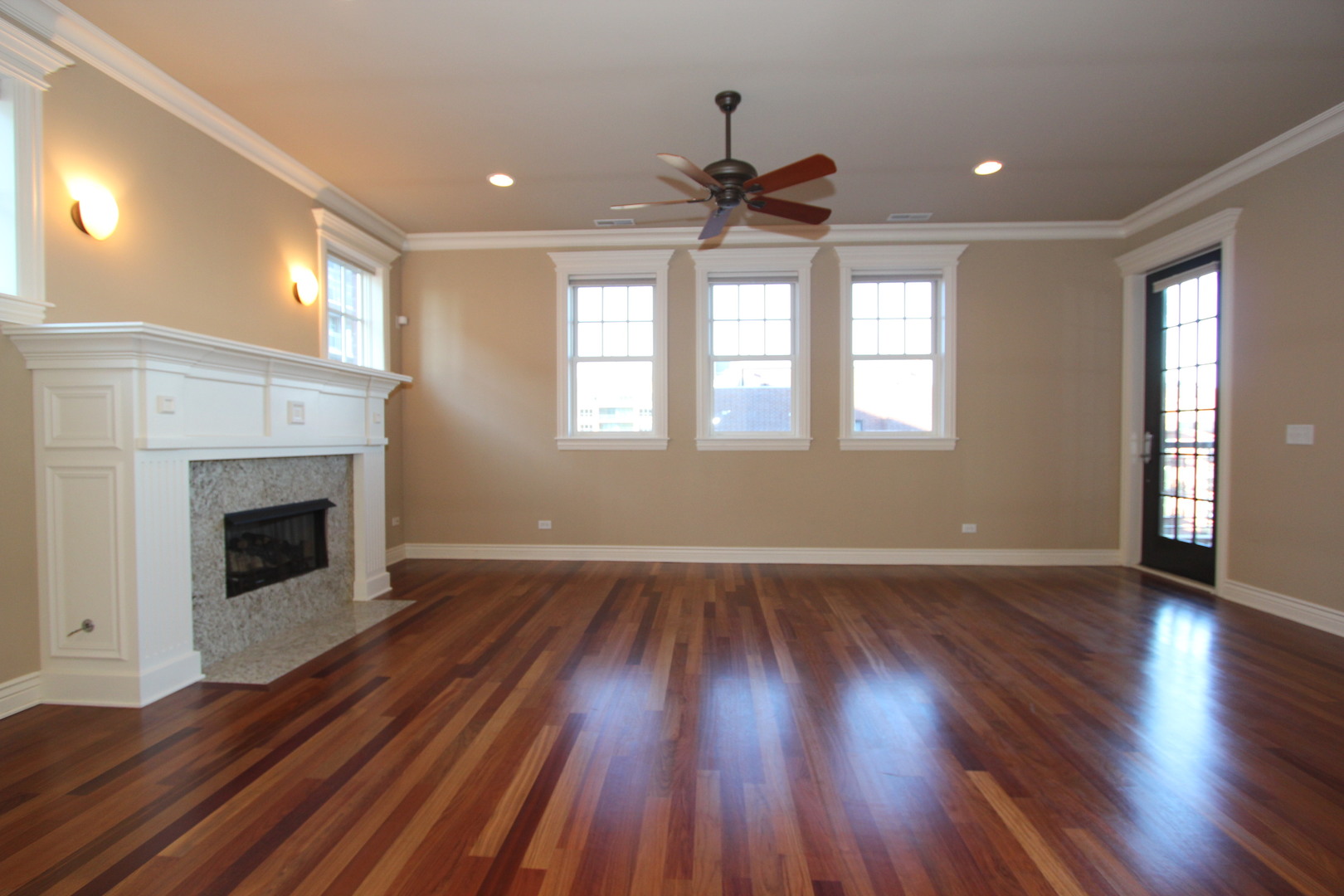 35 S Racine Avenue Unit: 5NW
