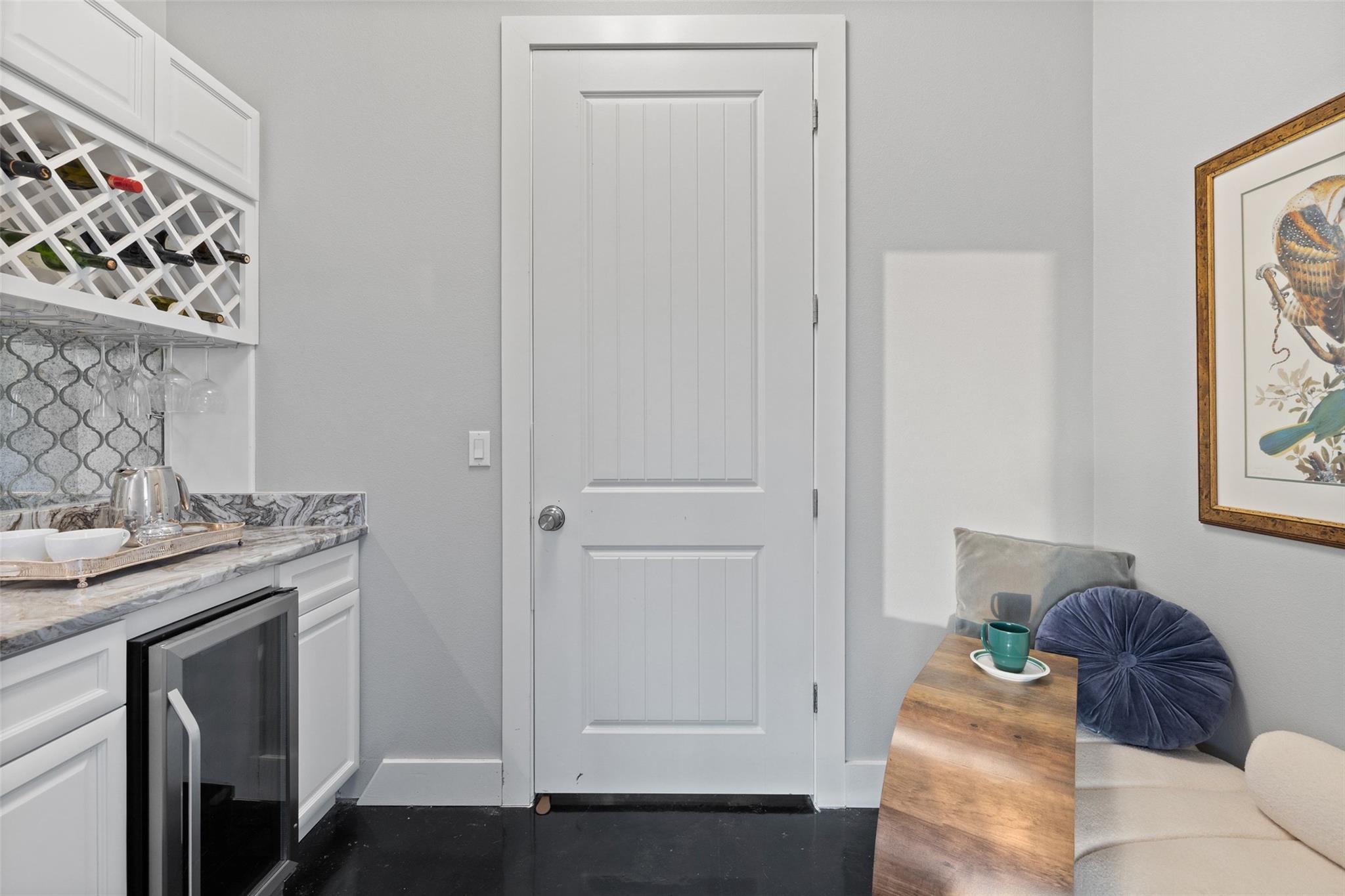 713 Laughing Dog CT
