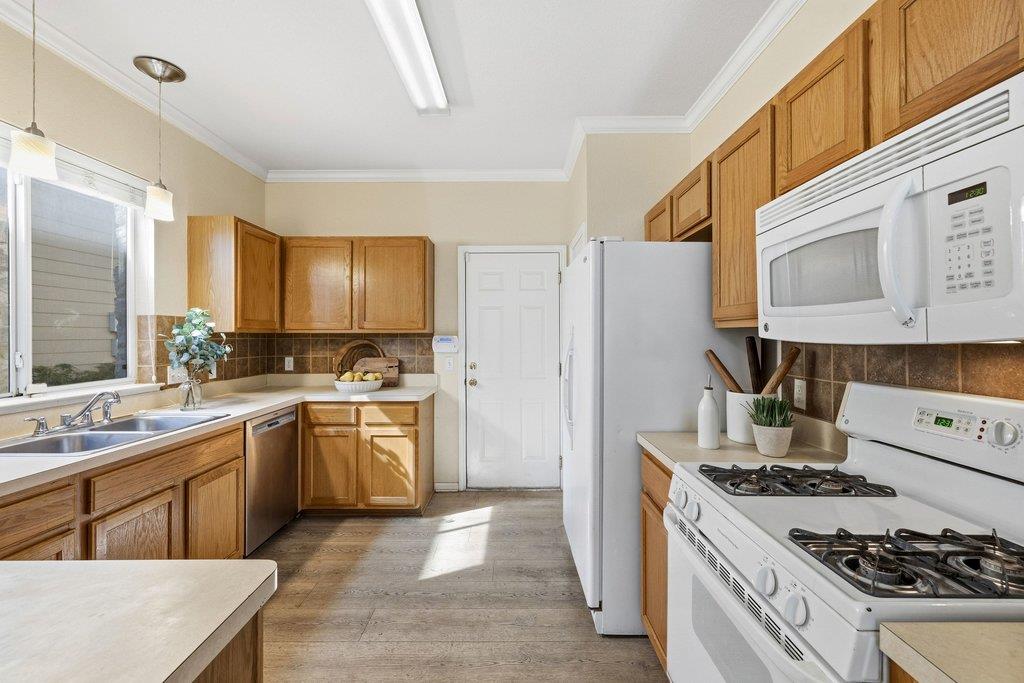 7501 Shadowridge RUN # 149