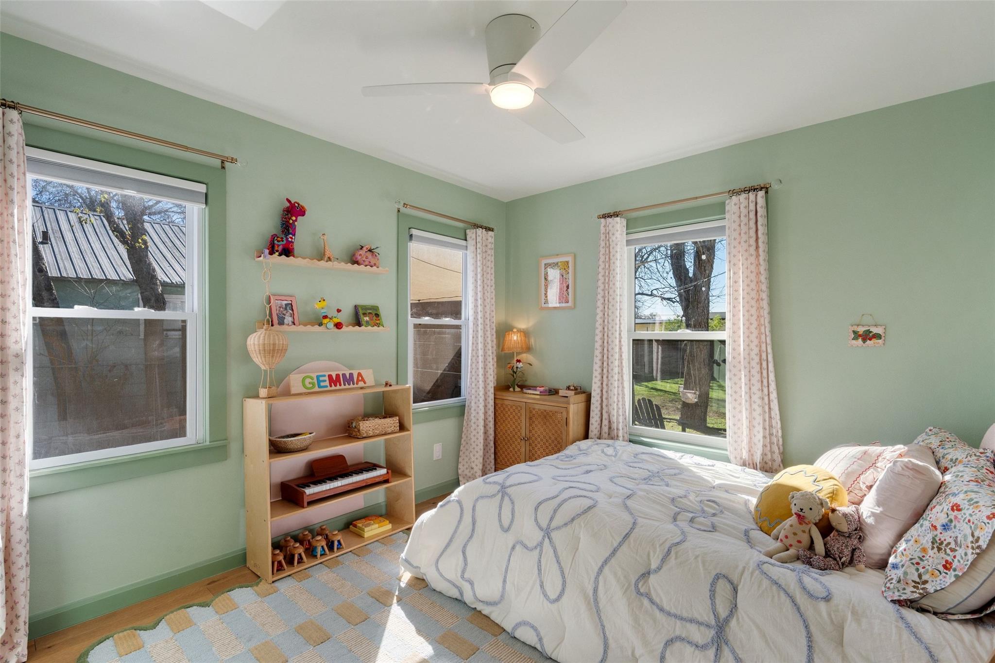 909 E 50th St, Austin