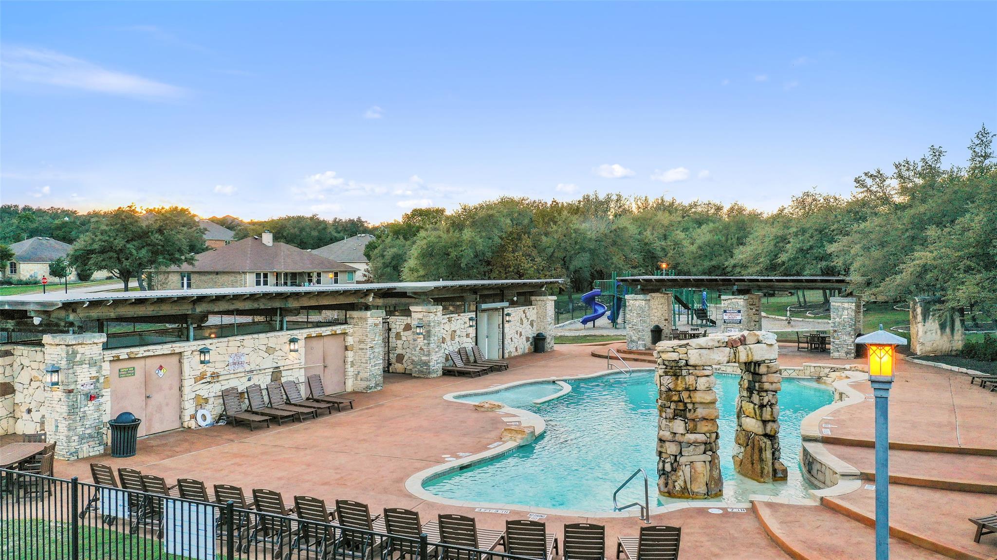 1722 Rowdy Loop, Cottages of Crystal Falls