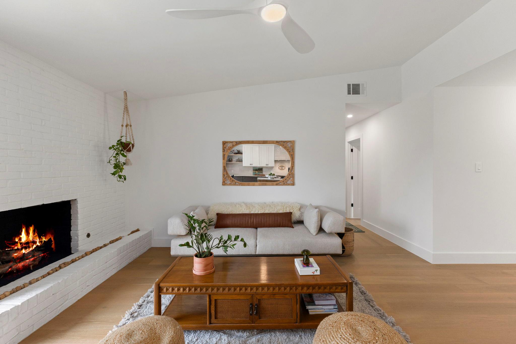 2512 McGregor DR