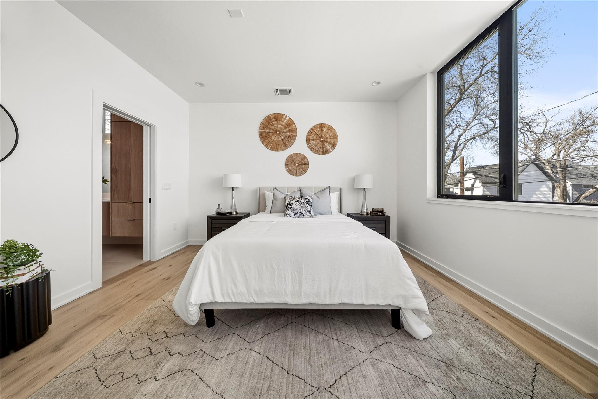 44 Chicon ST # 1