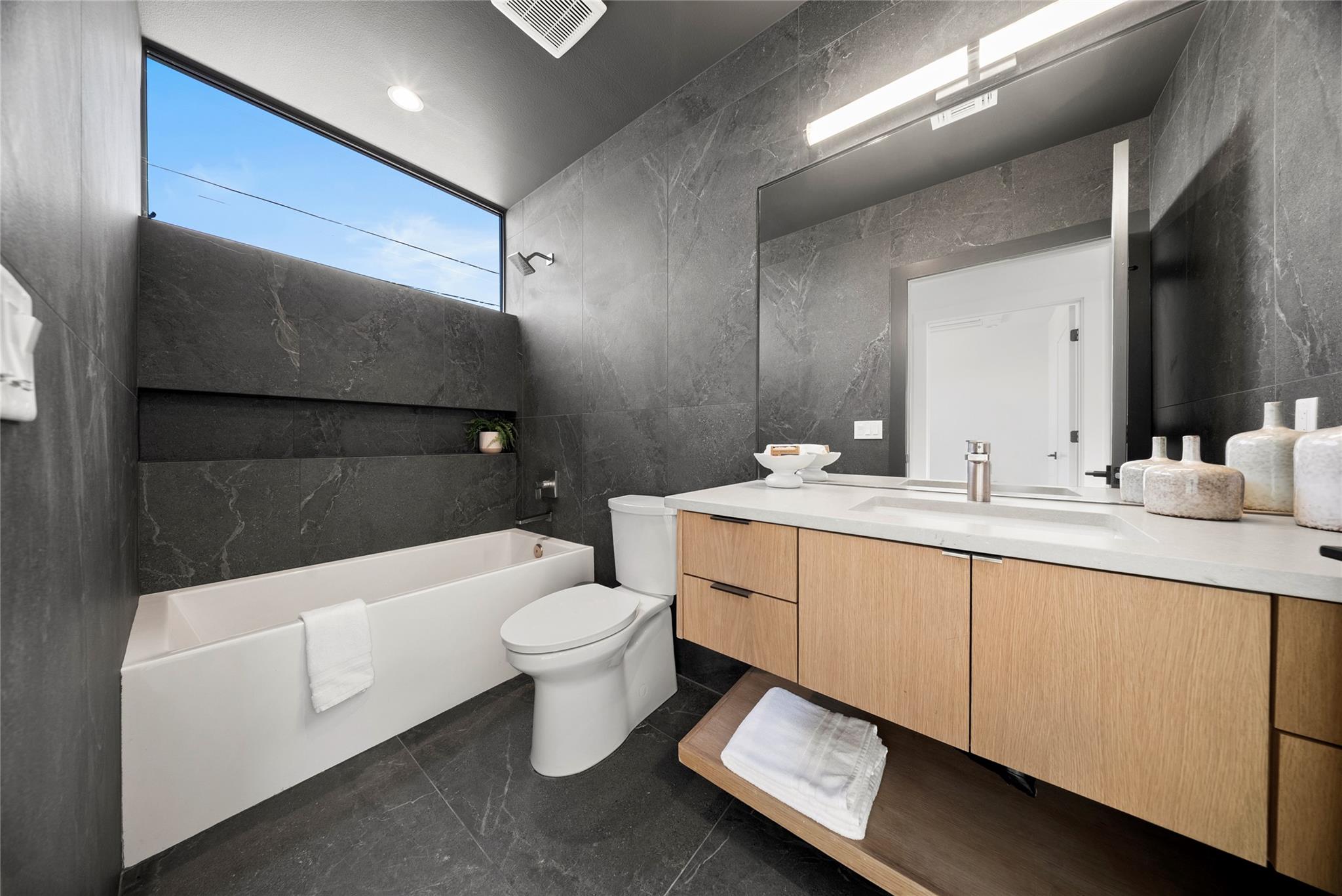 44 Chicon ST # 1