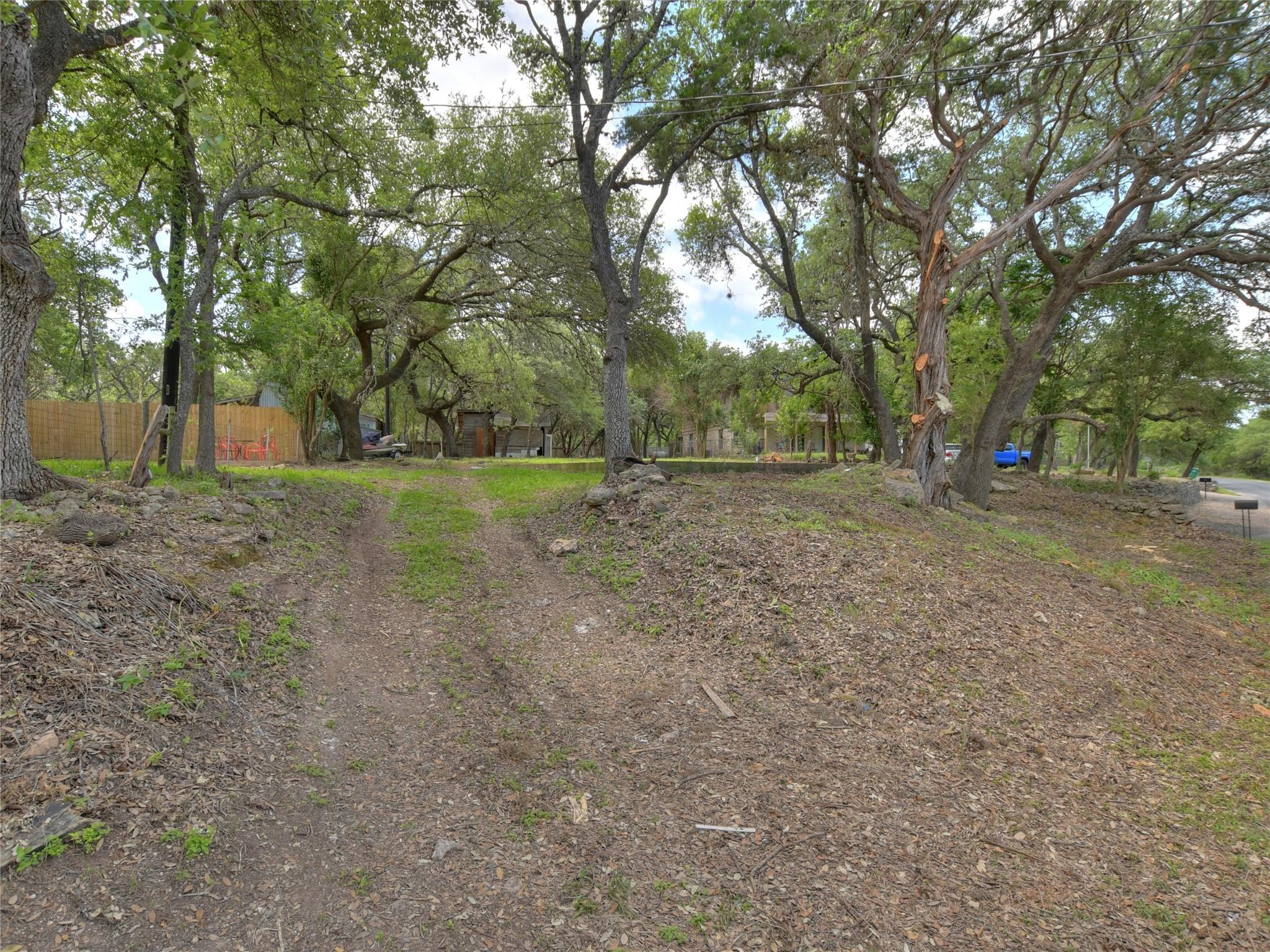 1414 Oak Hurst RD