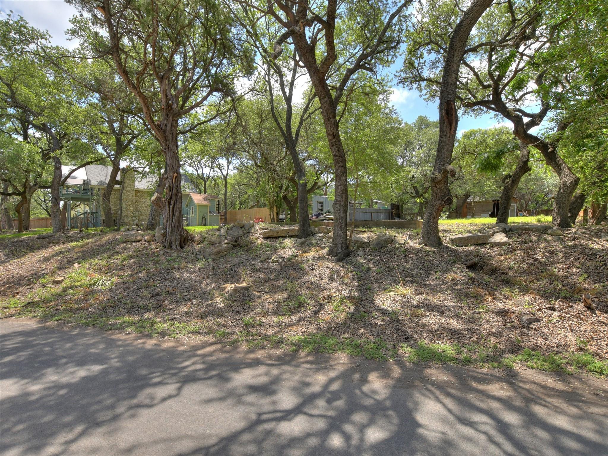 1414 Oak Hurst RD
