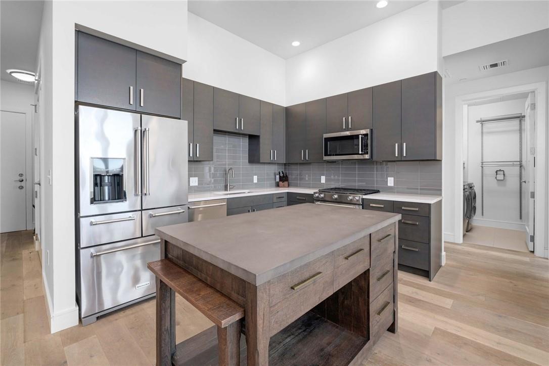 222 West Ave # 3010