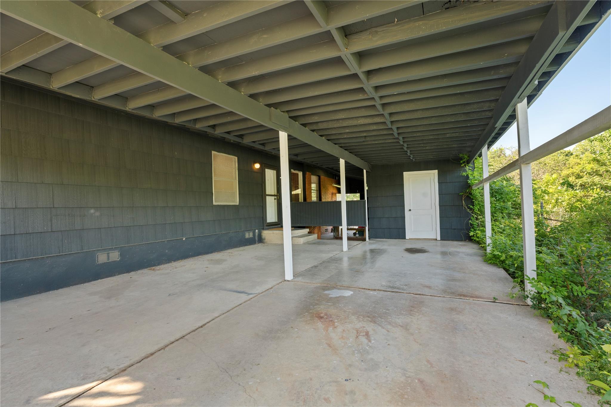 402 Philco DR