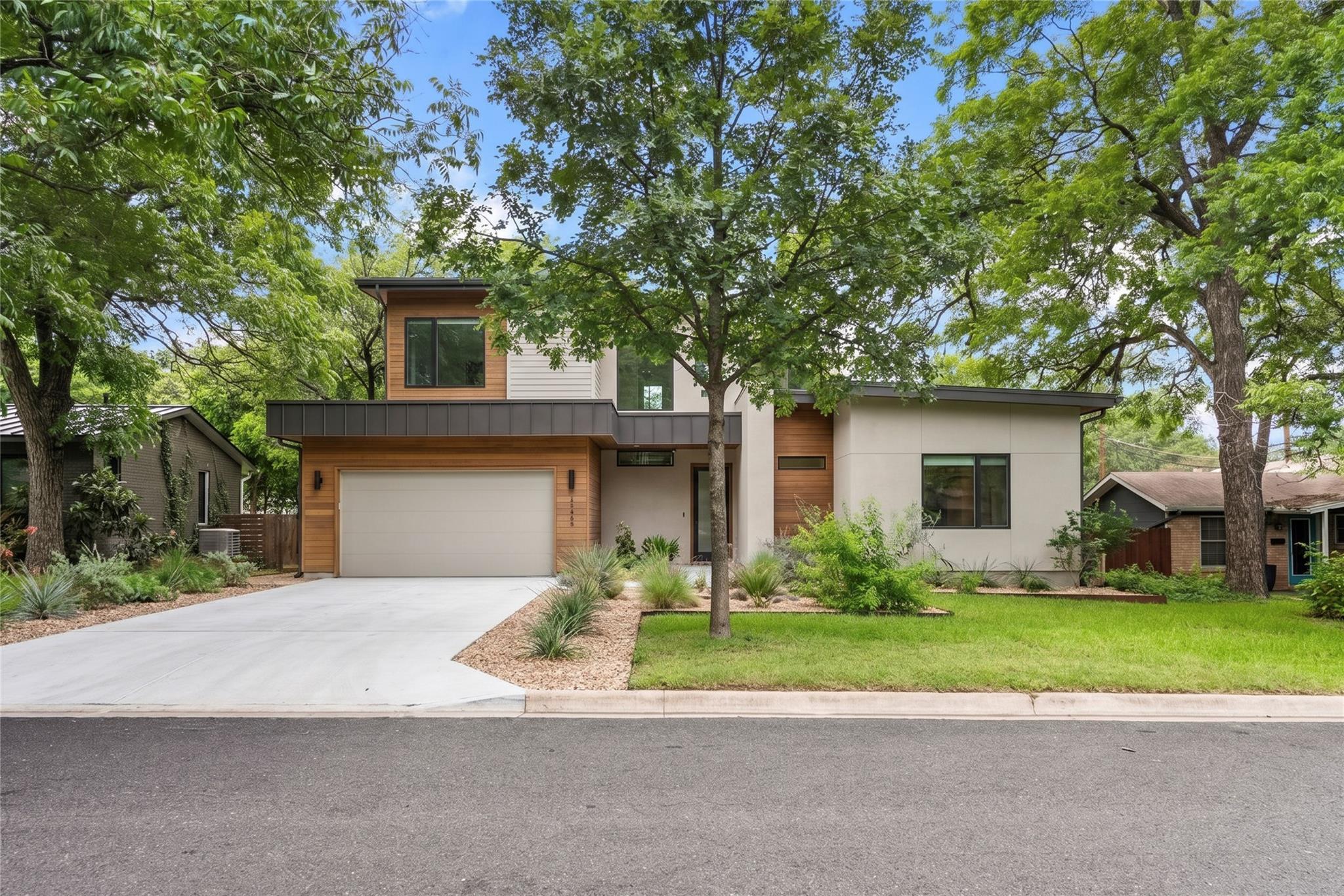 1102 Southwood RD