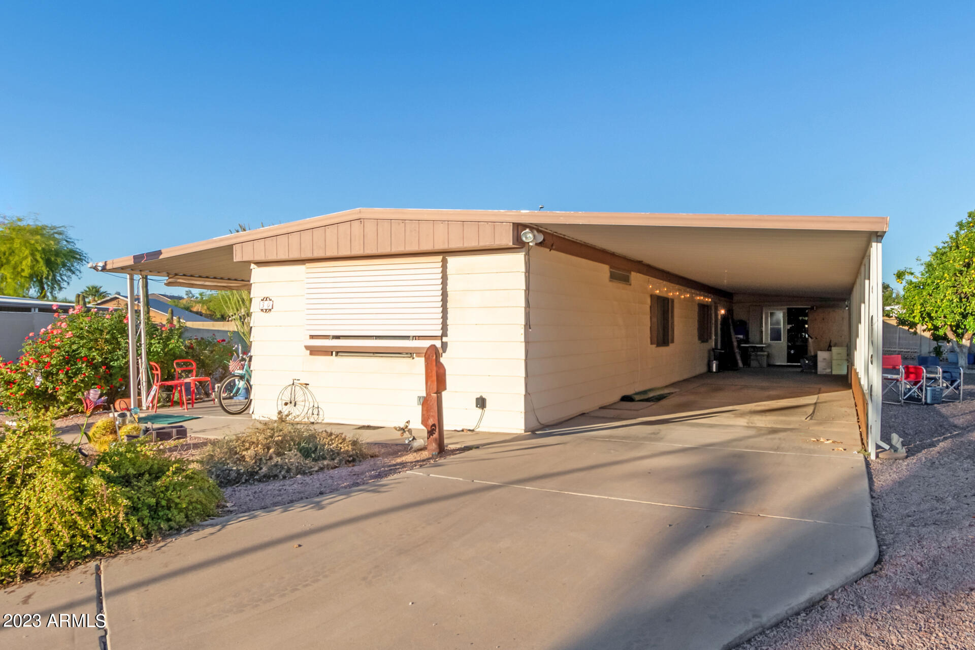 661 S HAWES Road, 30