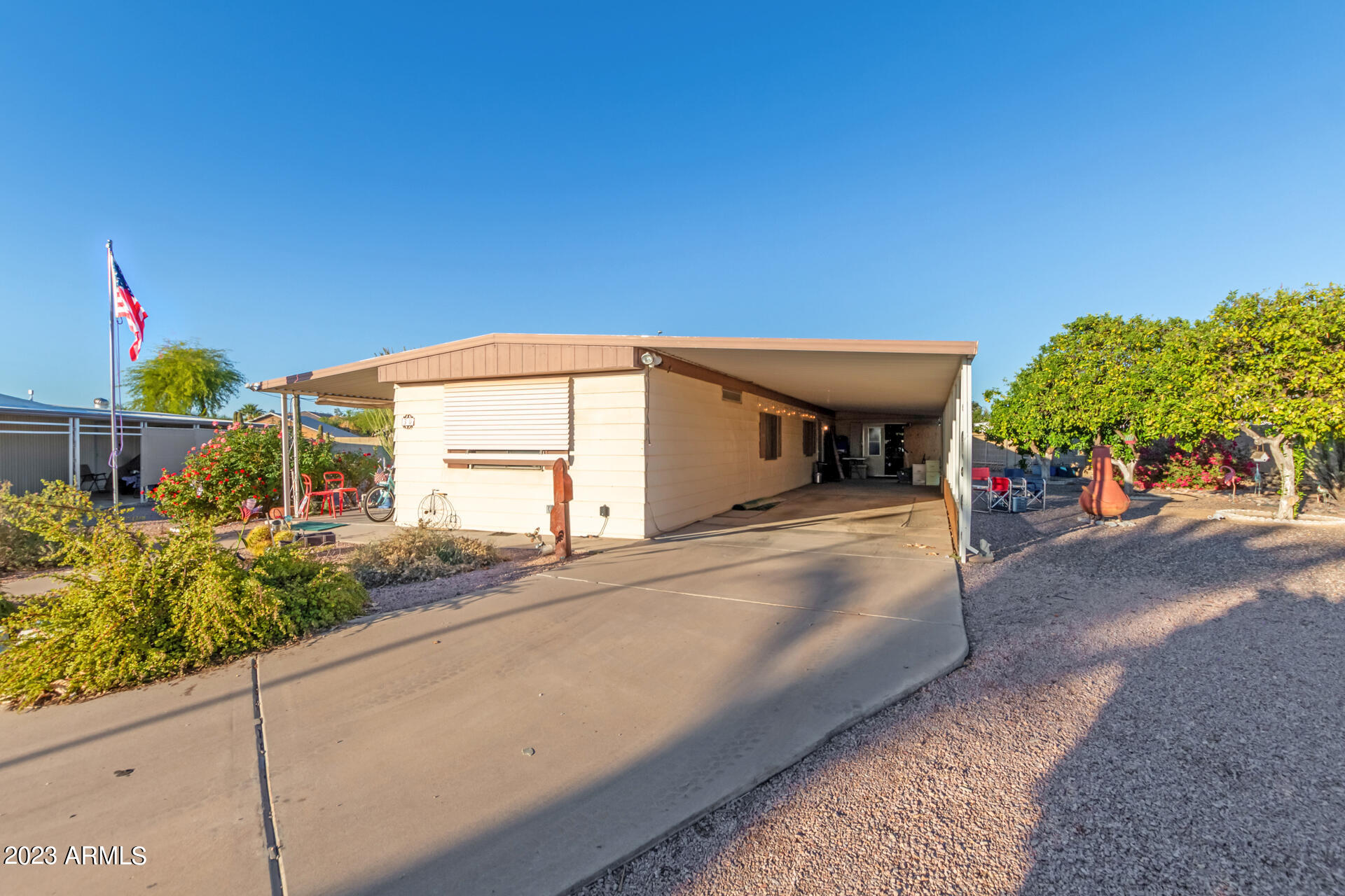 661 S HAWES Road, 30
