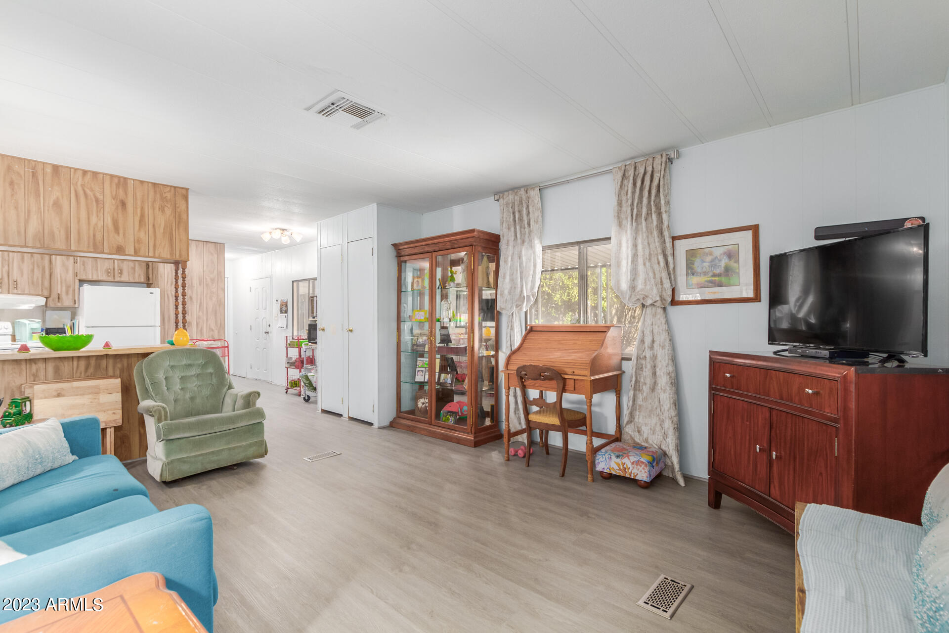 661 S HAWES Road, 30
