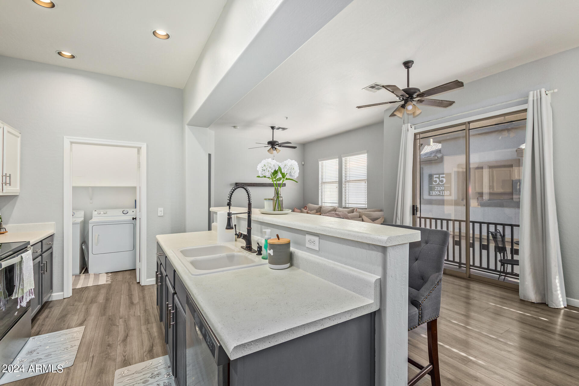 1225 N 36TH Street, 2111