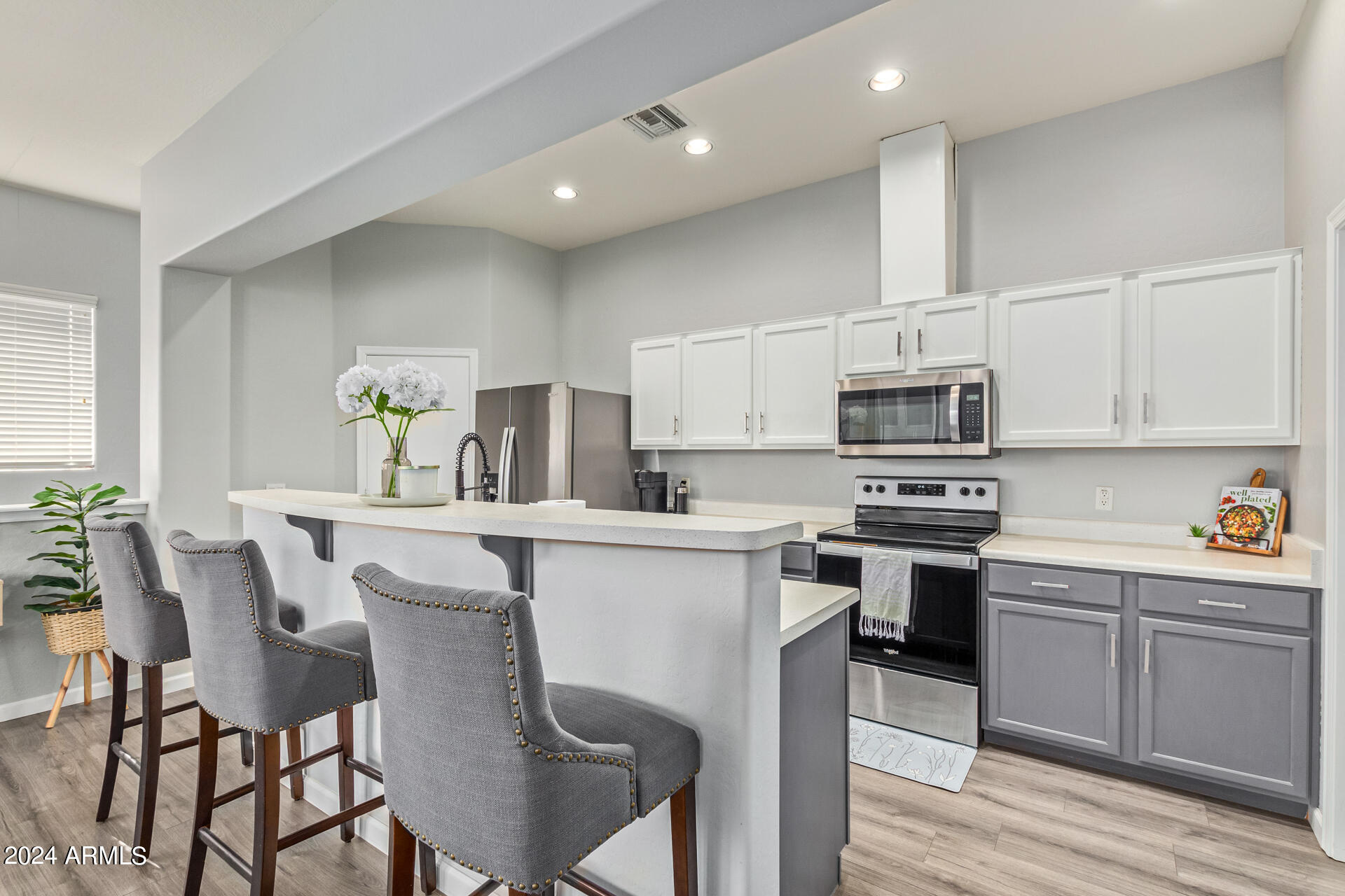 1225 N 36TH Street, 2111