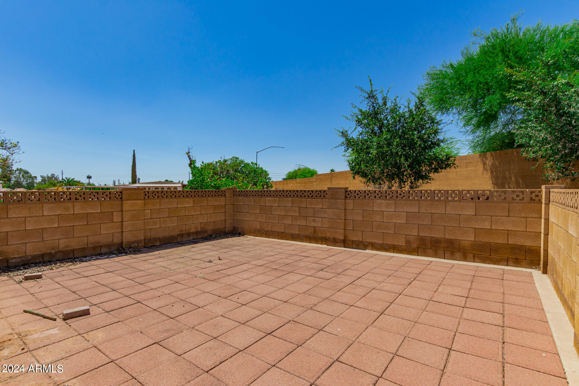 7722 E CALYPSO Avenue