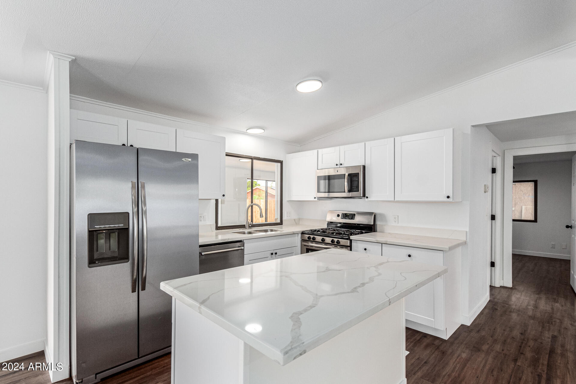 7027 W NANCY Road