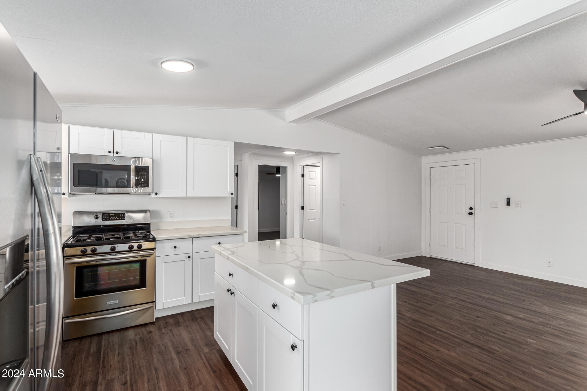 7027 W NANCY Road