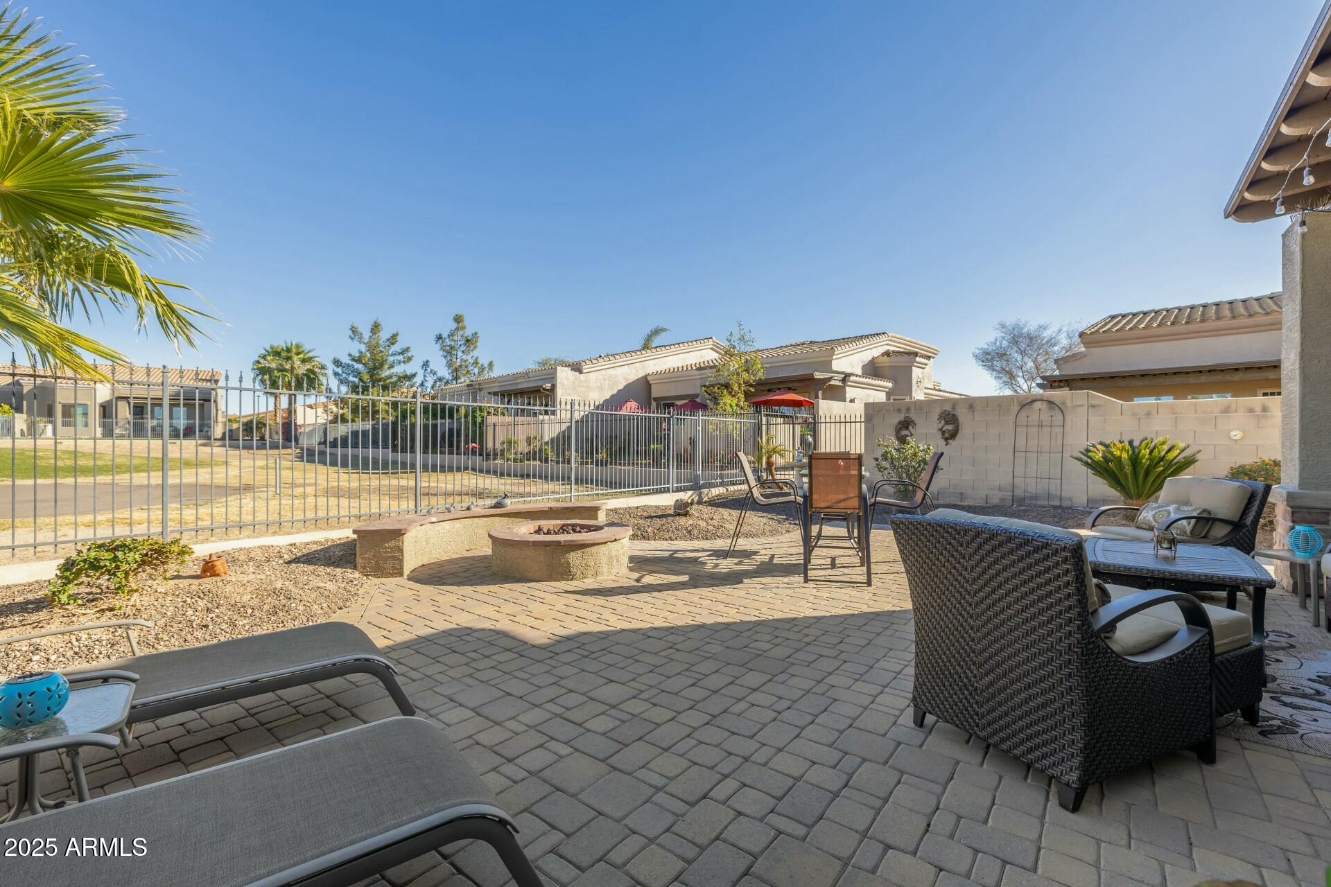 6202 E MCKELLIPS Road, 91