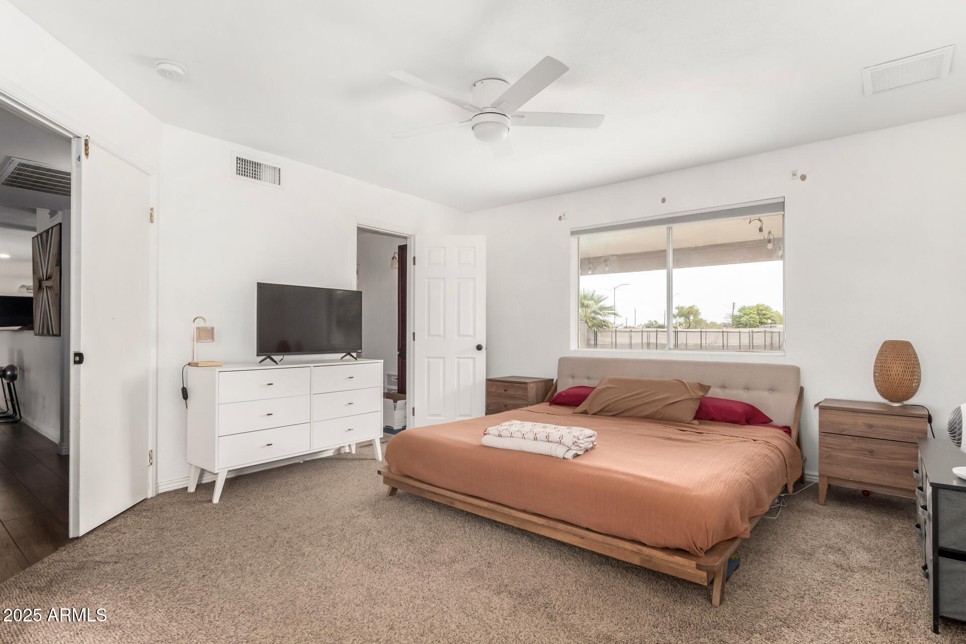 4705 W ANNETTE Circle