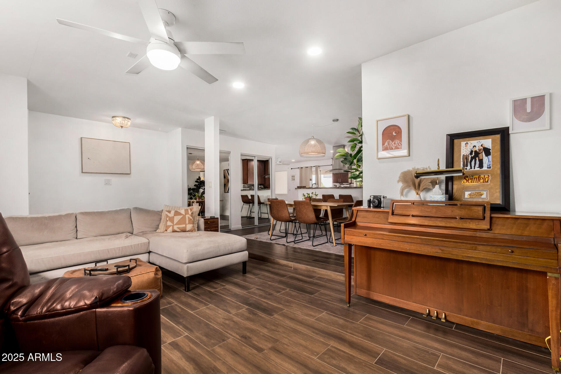 4705 W ANNETTE Circle