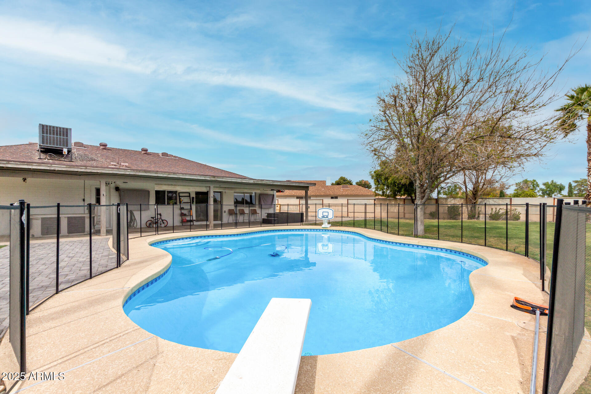 4705 W ANNETTE Circle
