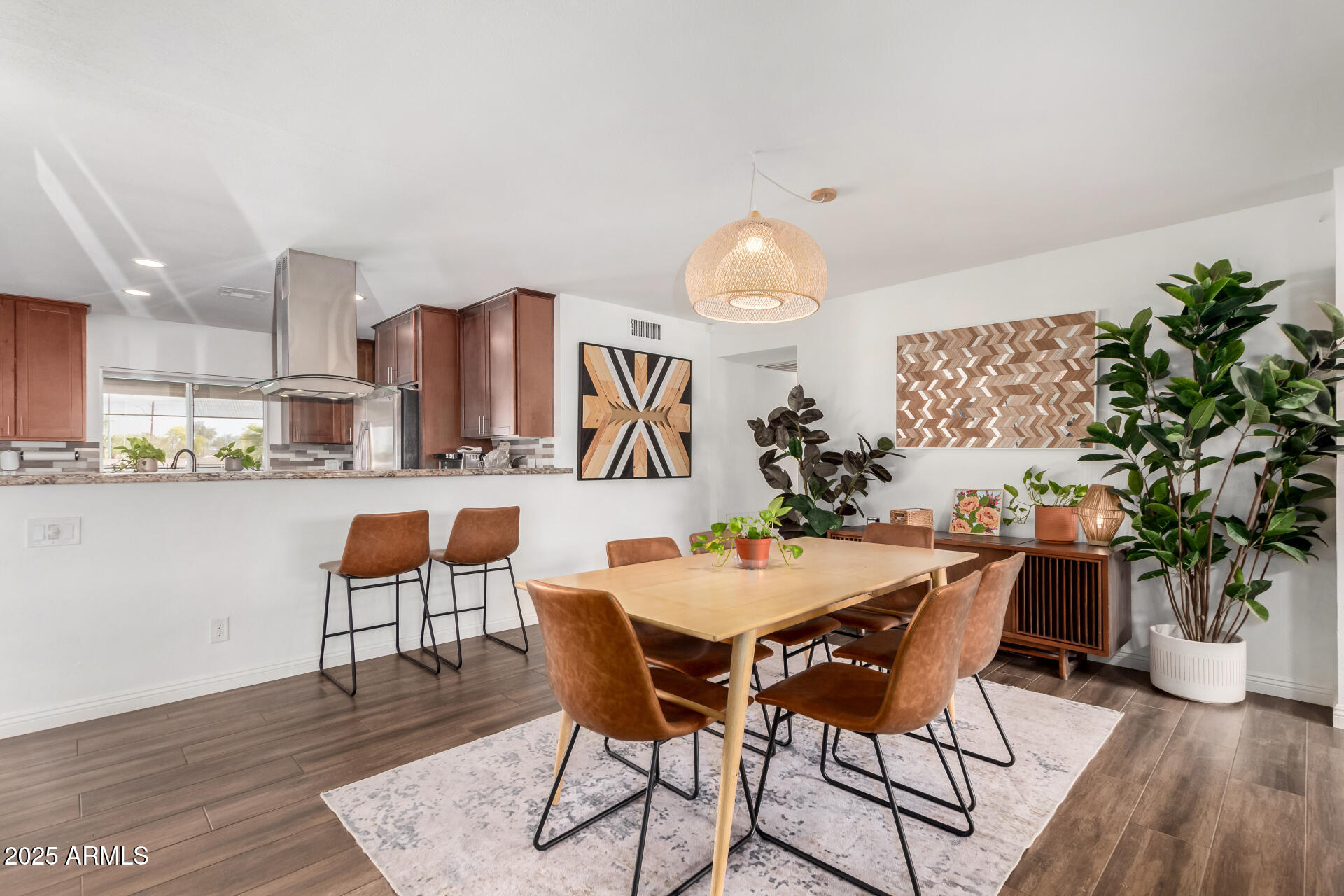 4705 W ANNETTE Circle