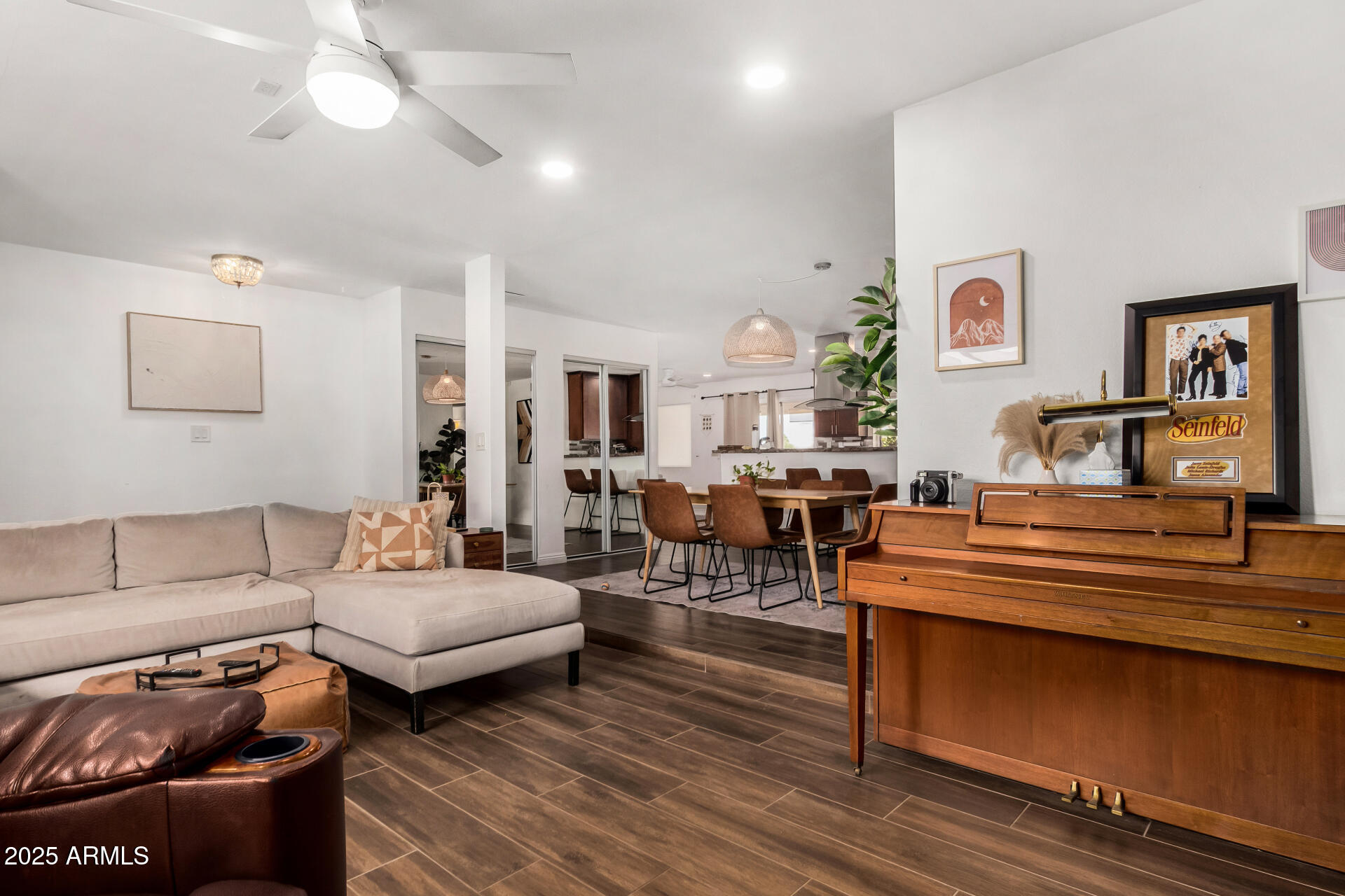 4705 W ANNETTE Circle
