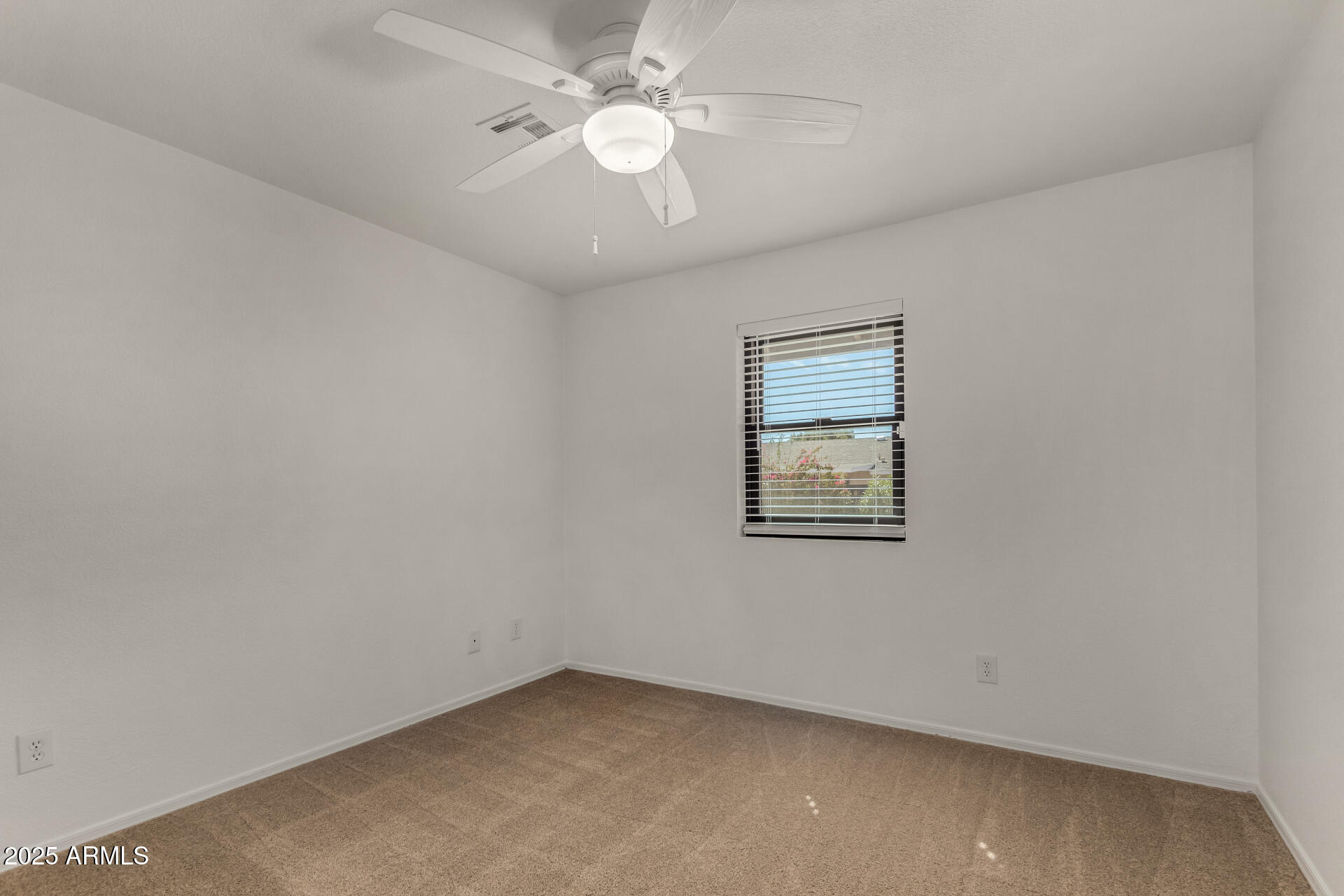 1622 N GAYLORD Circle