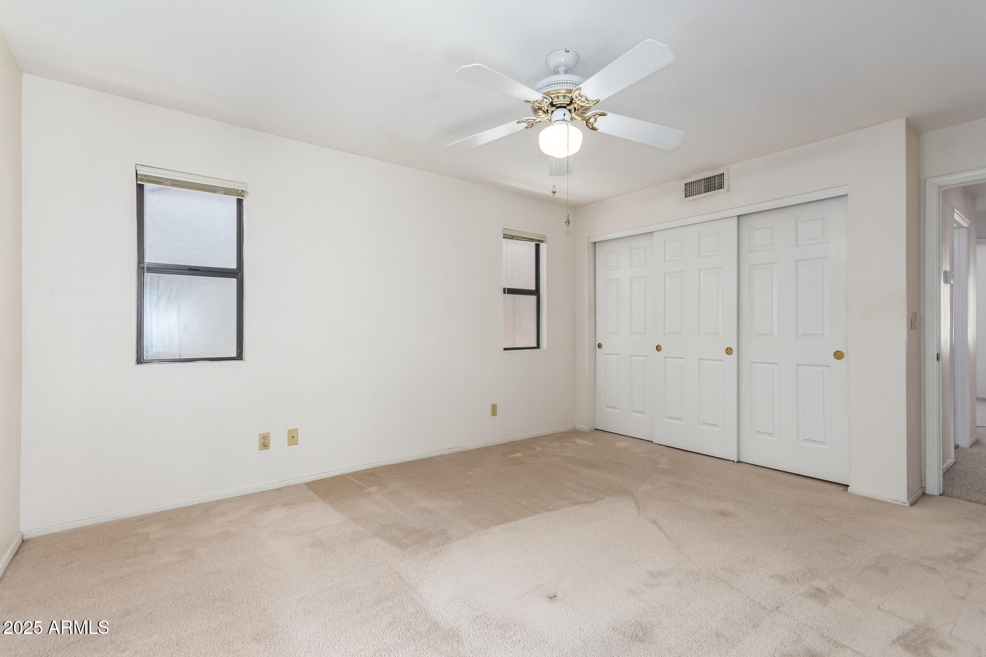 2039 W RONALD Road