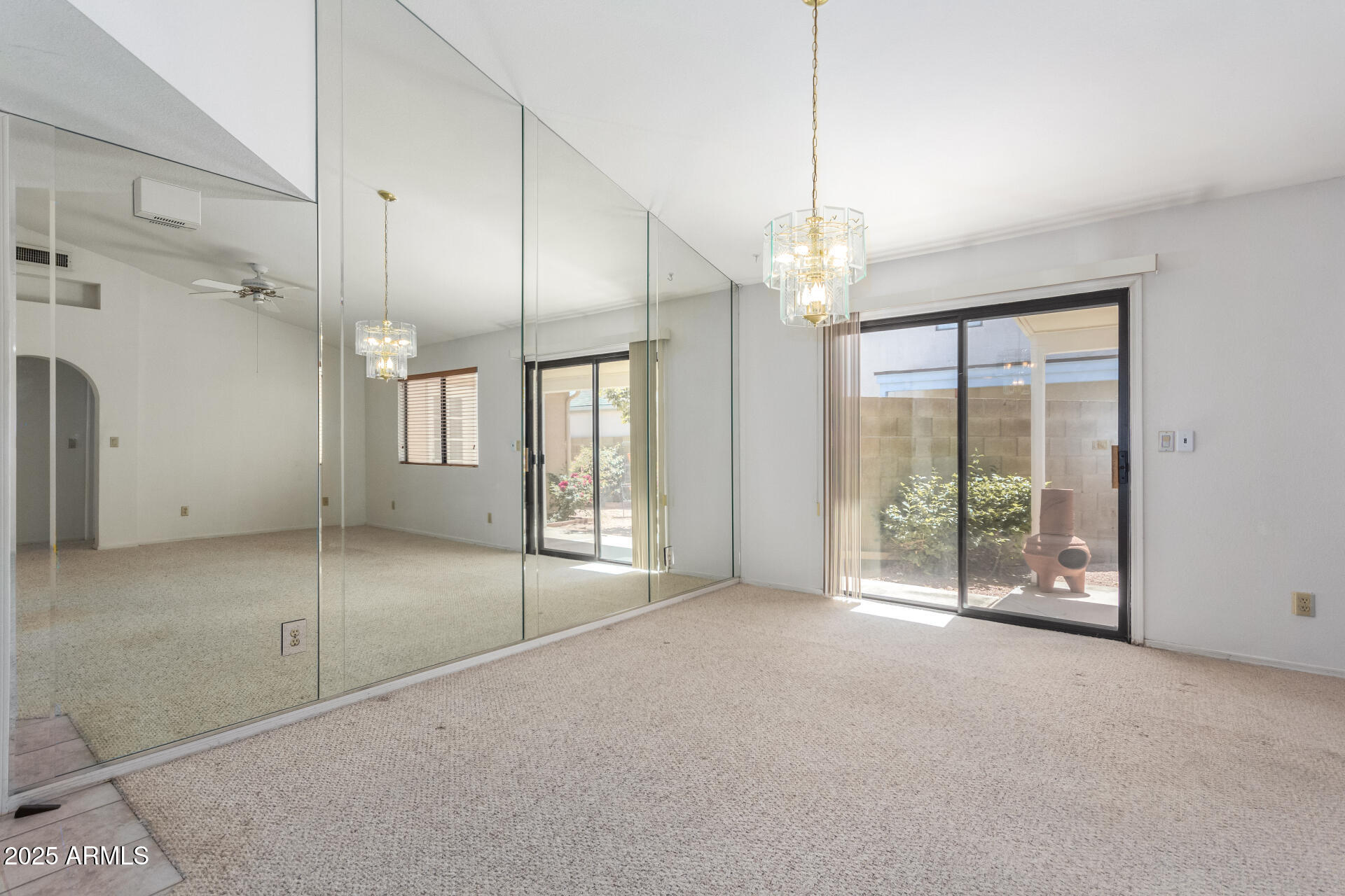 2039 W RONALD Road