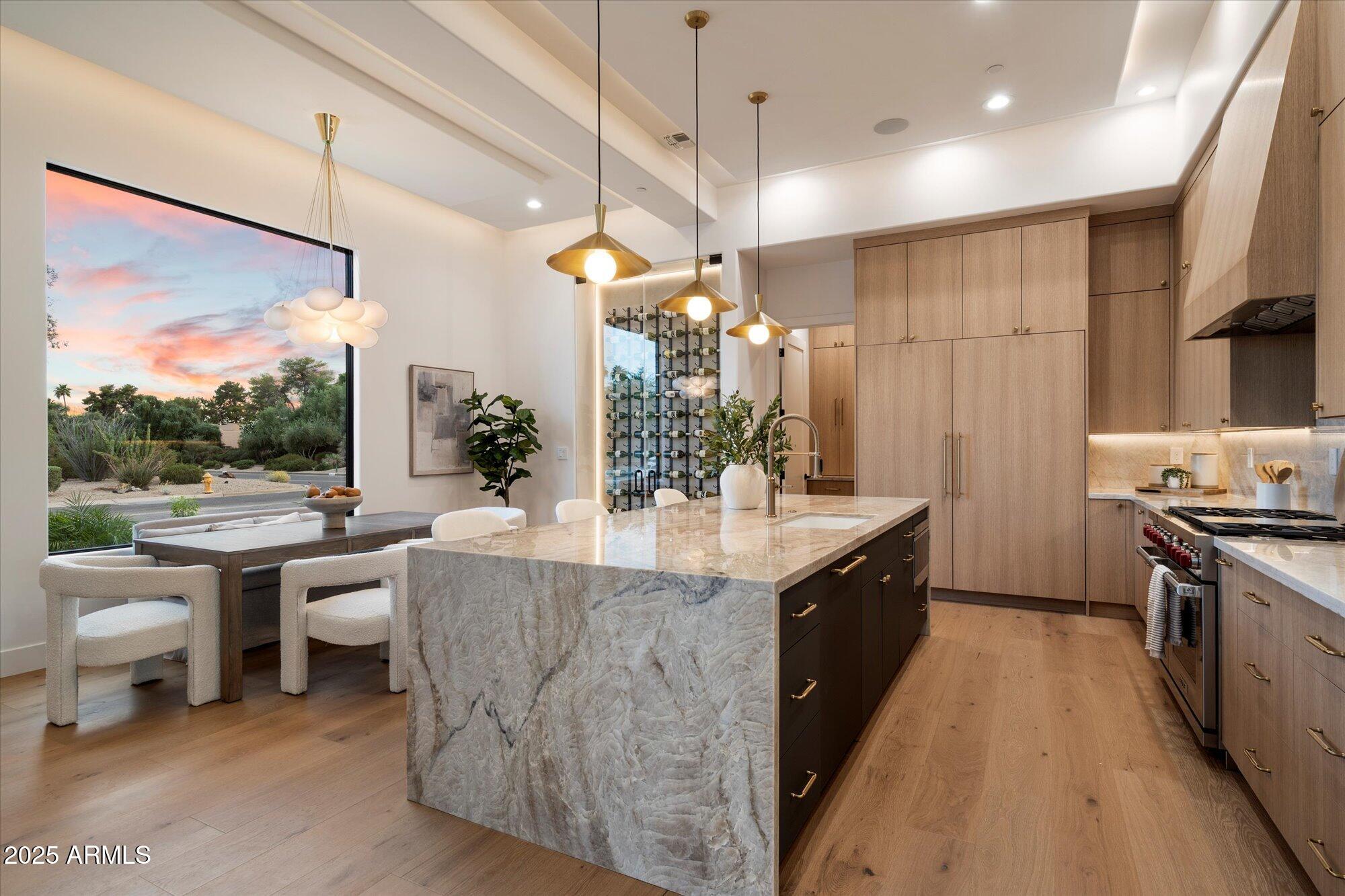 6202 E LARKSPUR Drive