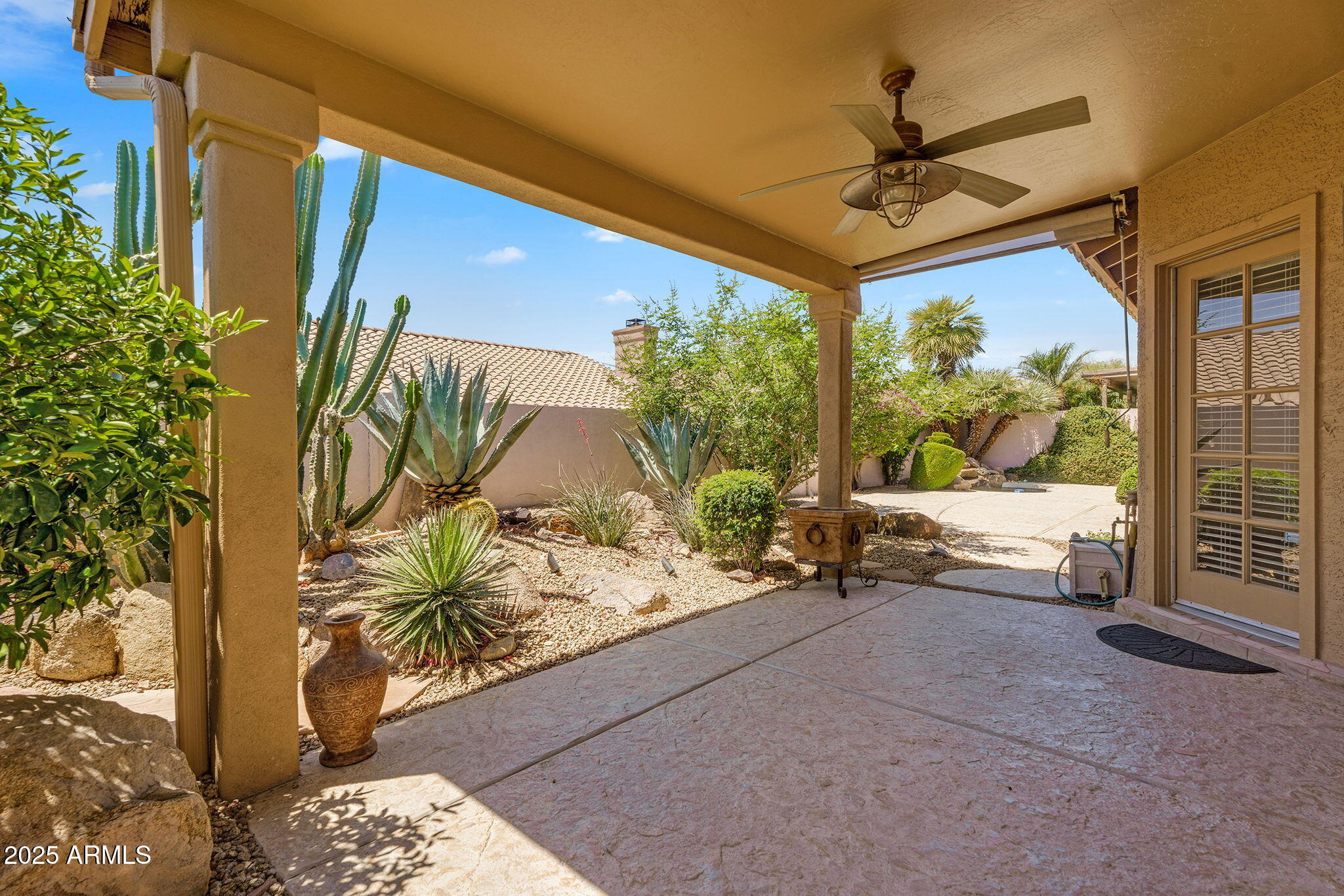 9127 E SIESTA Lane