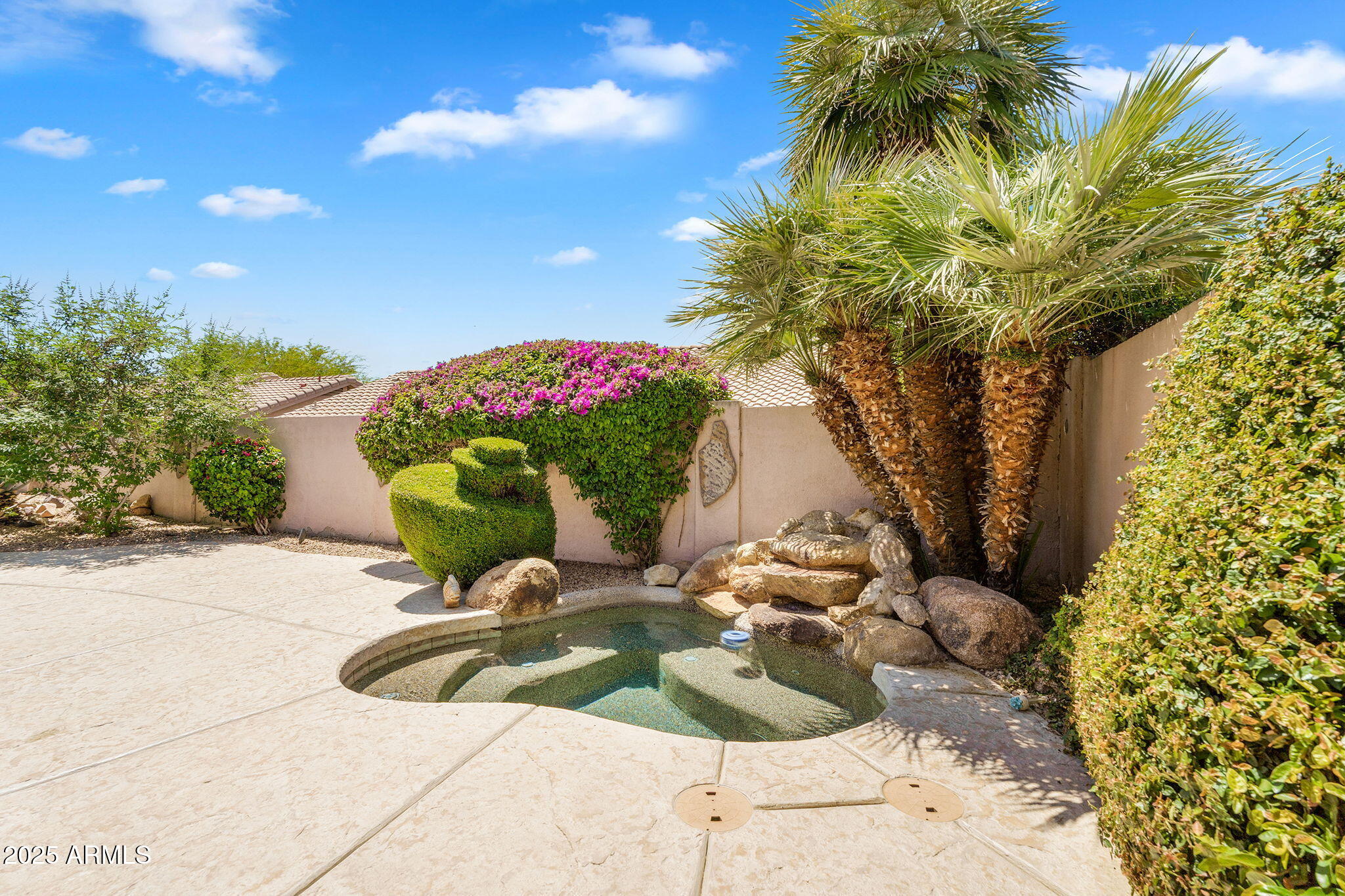 9127 E SIESTA Lane