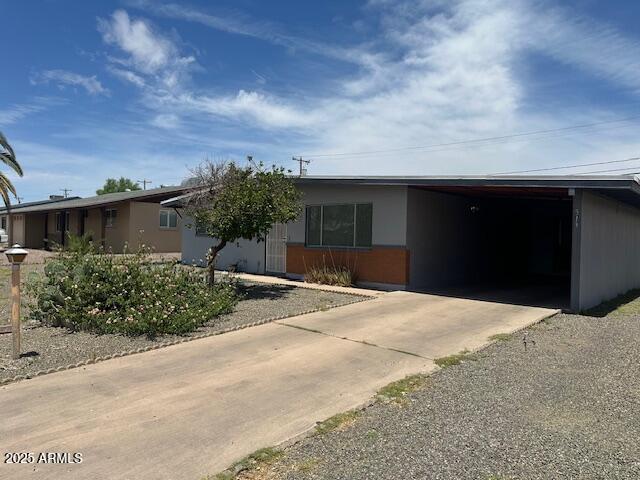 513 S CARDINAL Drive