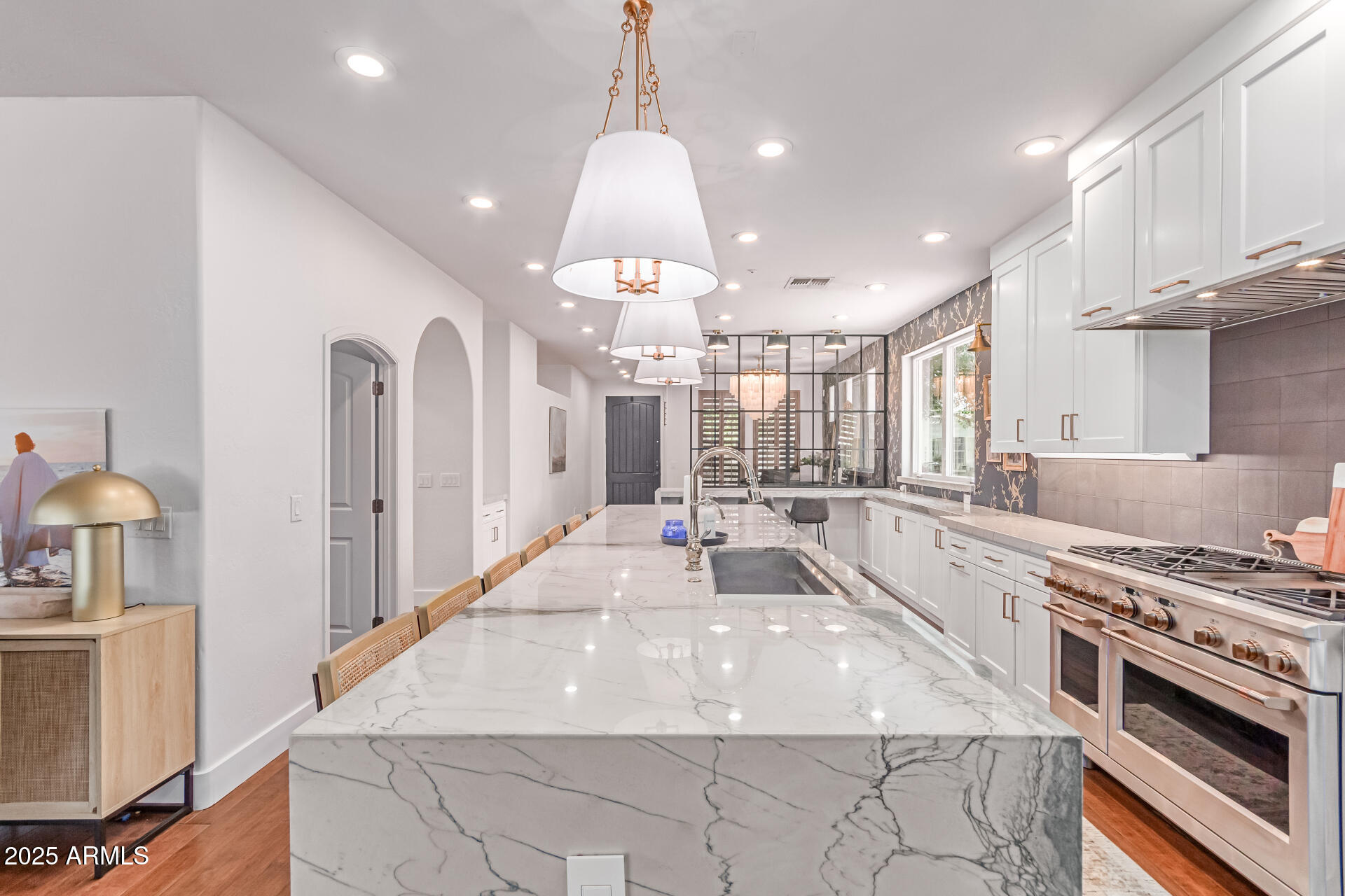 3030 E CAMELLIA Drive