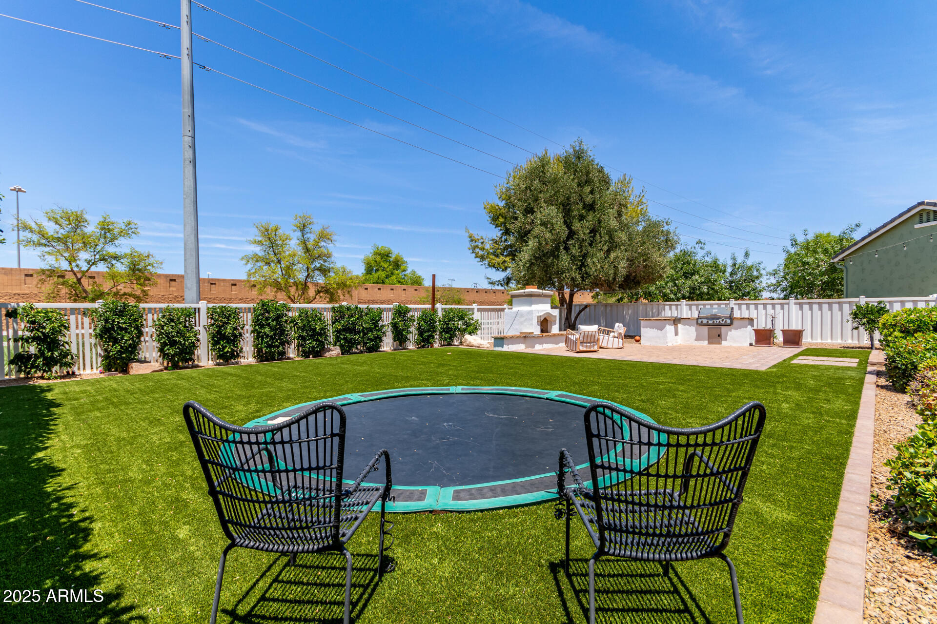 3030 E CAMELLIA Drive