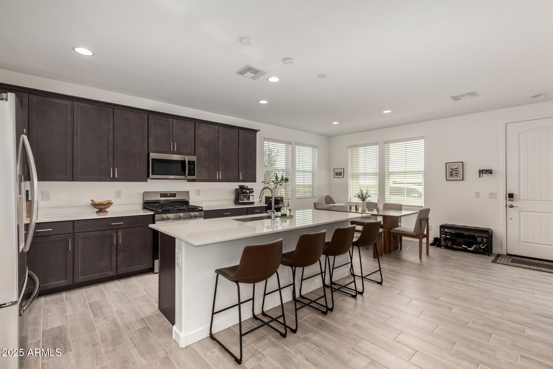 6259 S WESLEY