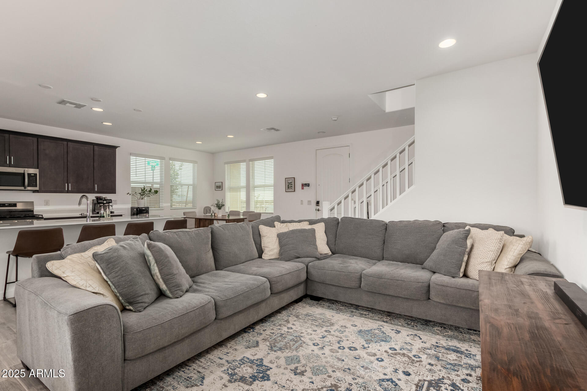 6259 S WESLEY