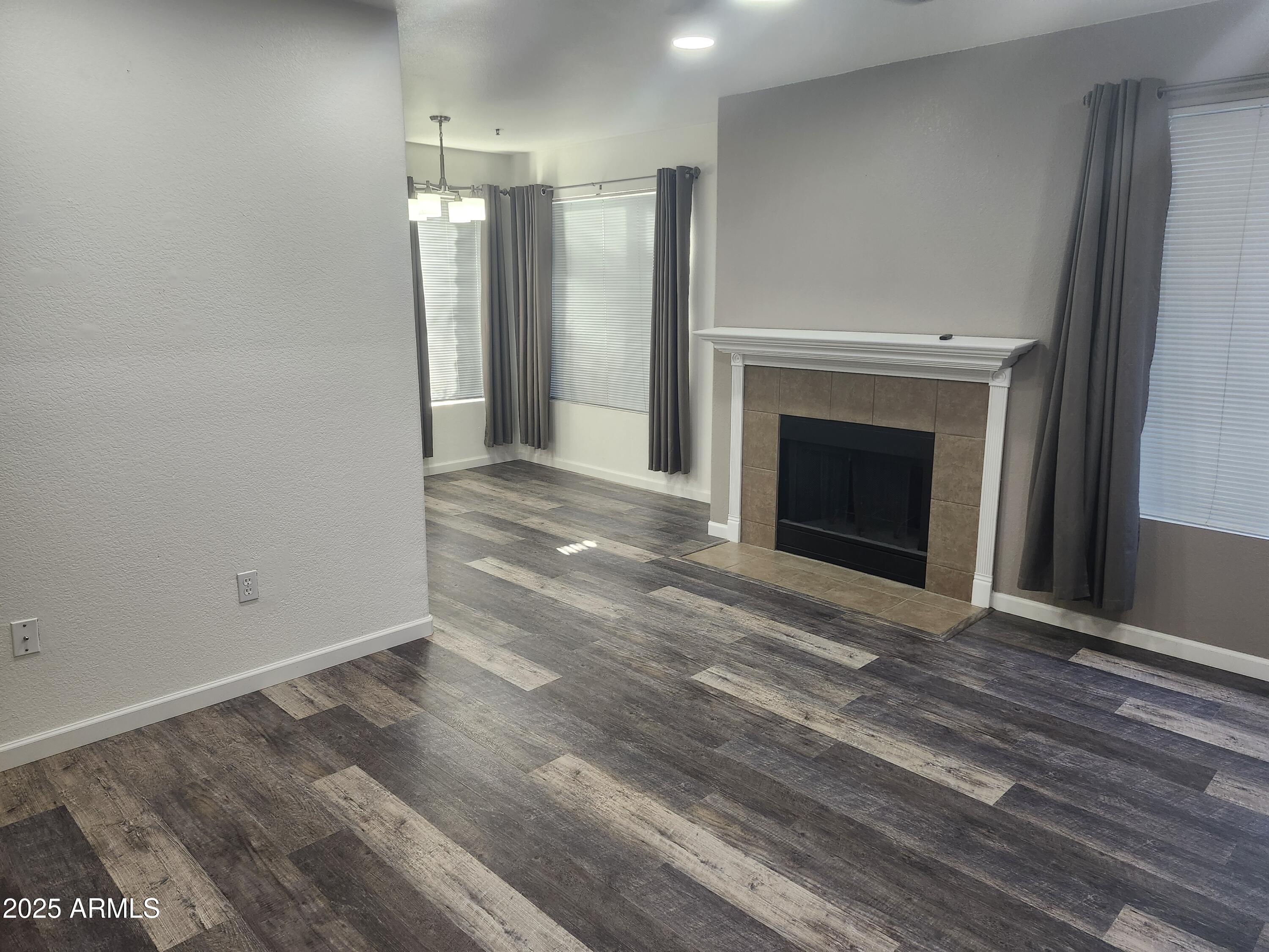 4925 E DESERT COVE Avenue, 135