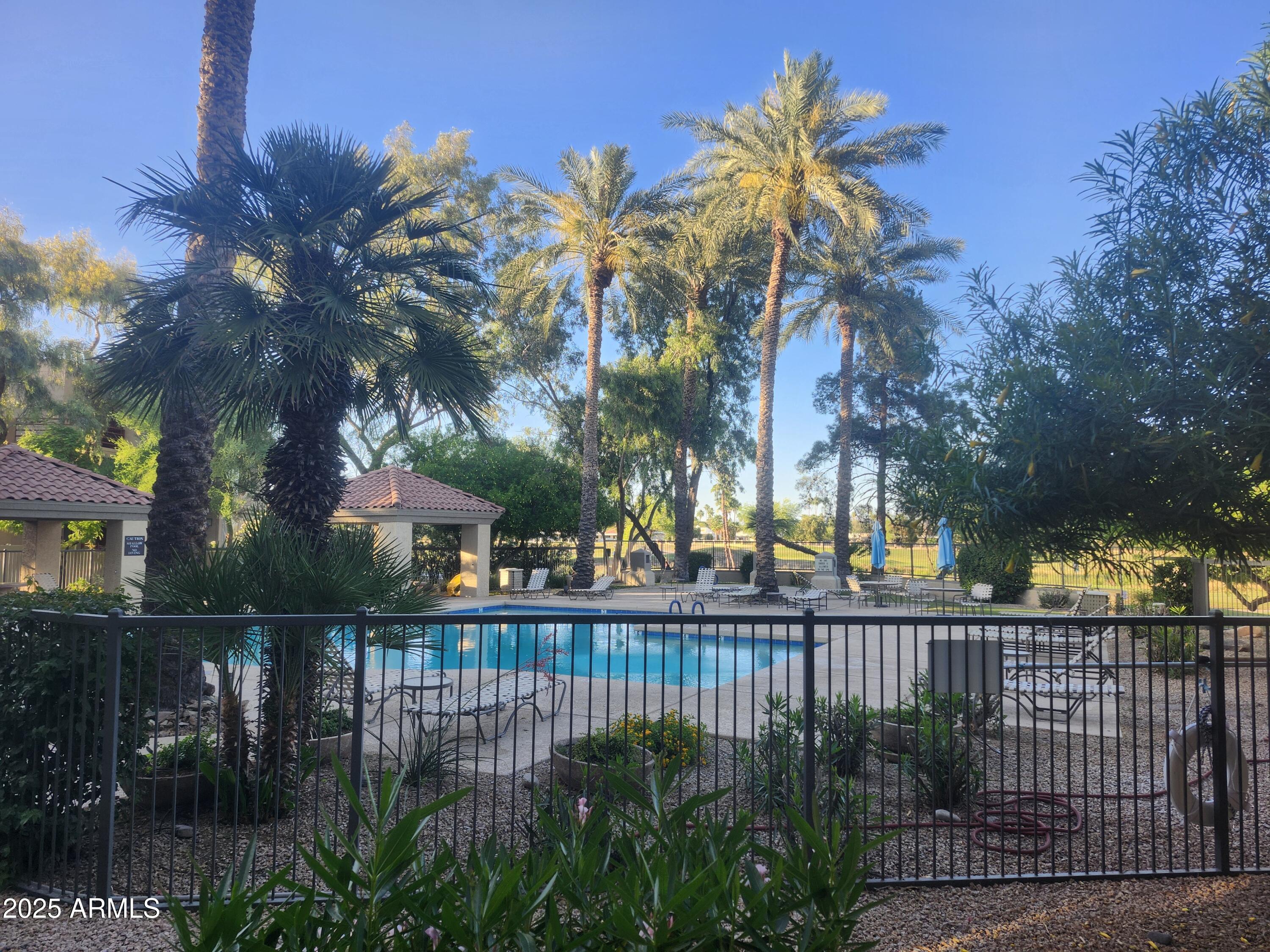 4925 E DESERT COVE Avenue, 135