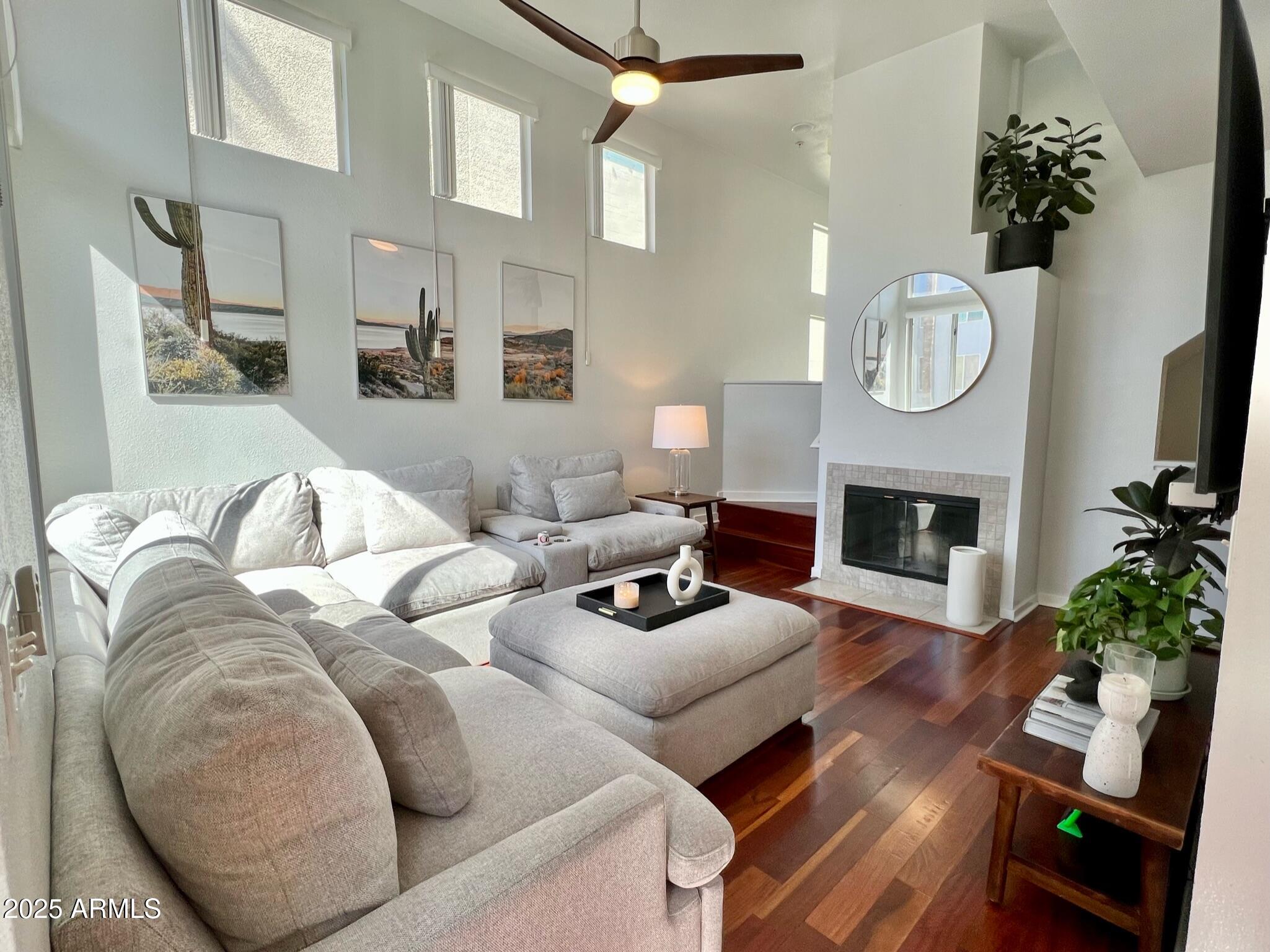 3633 N 3RD Avenue, 2051