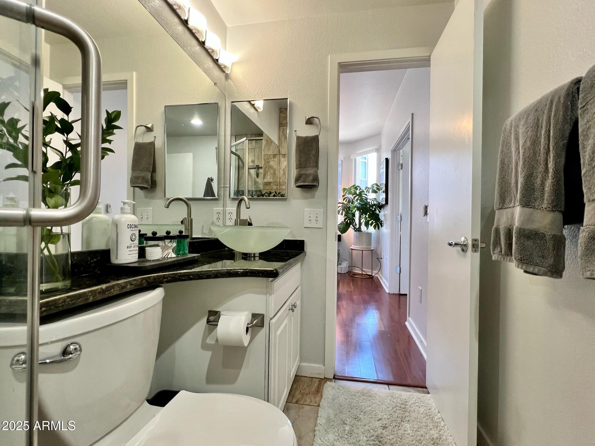 3633 N 3RD Avenue, 2051