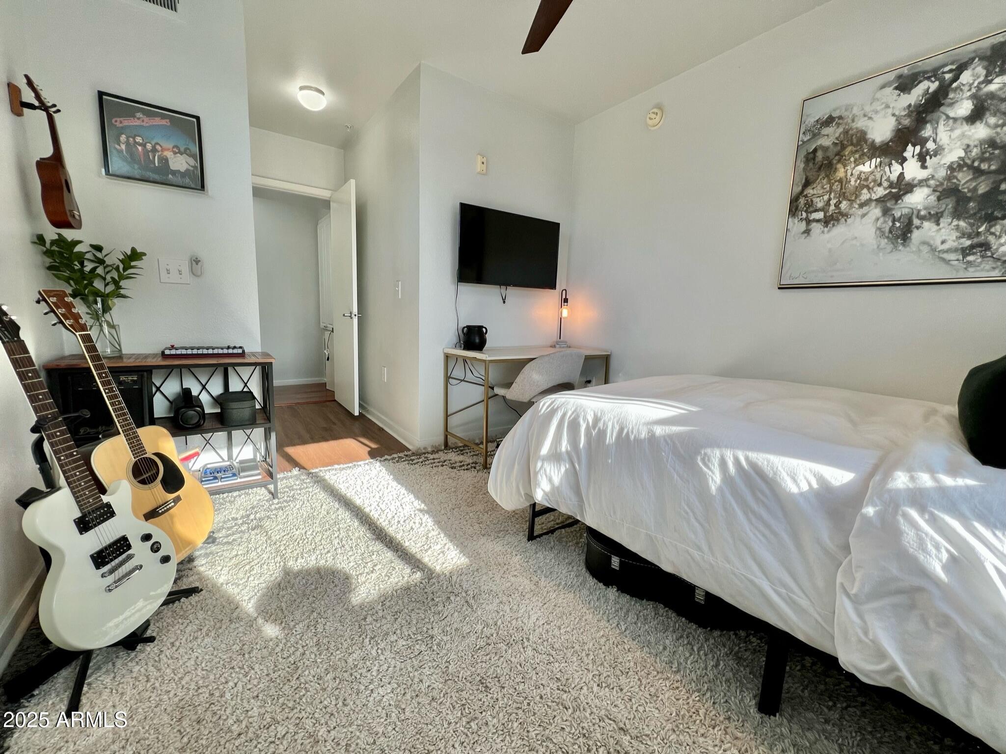 3633 N 3RD Avenue, 2051